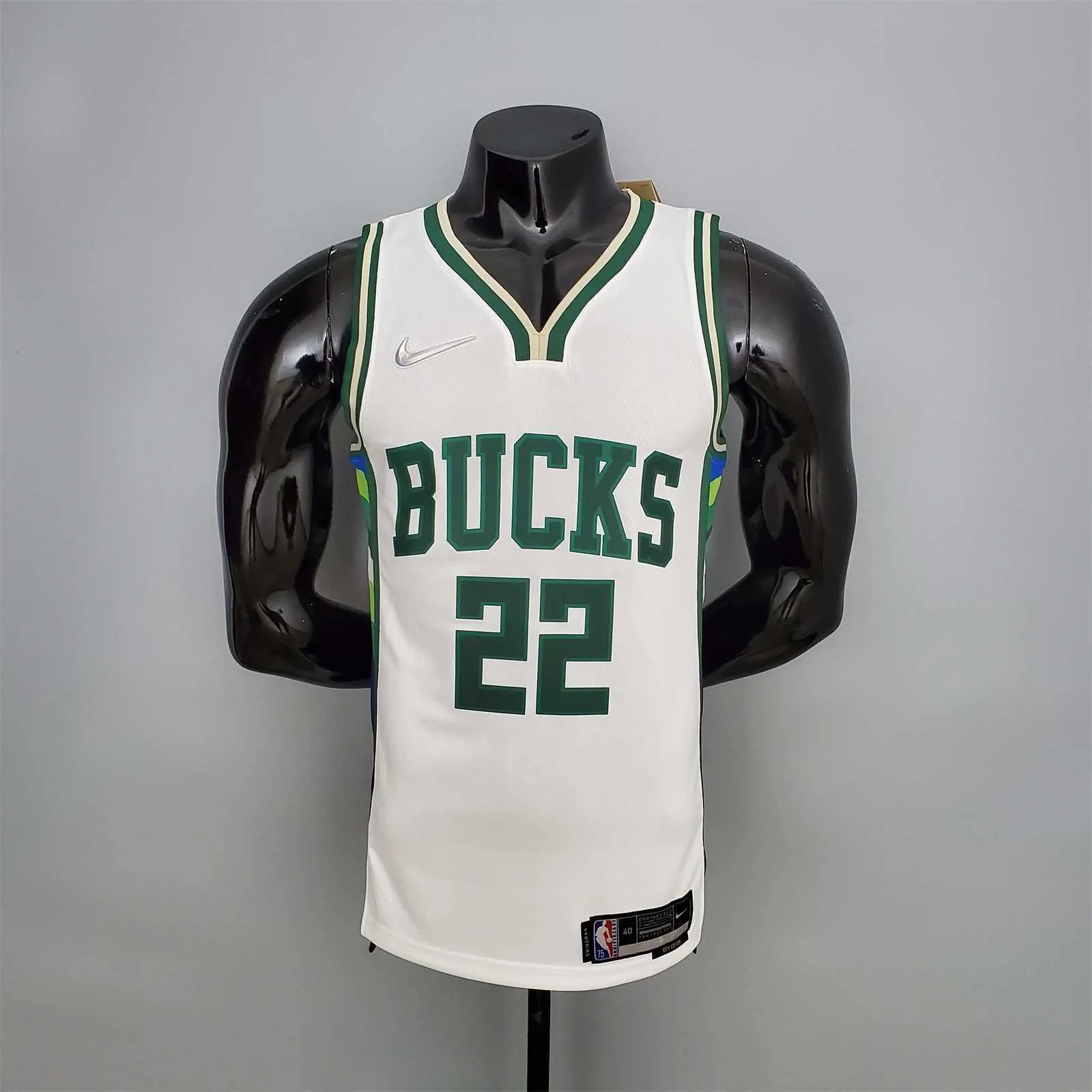 2022 Middleton #22 Bucks White 9