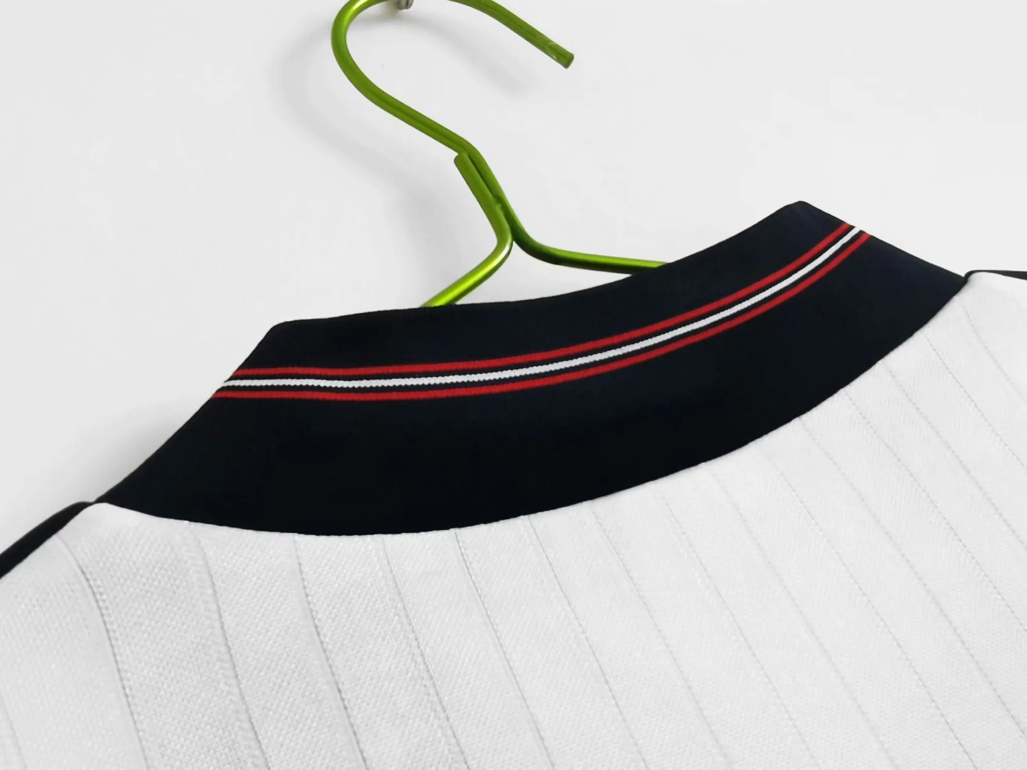 84-87 England home 3
