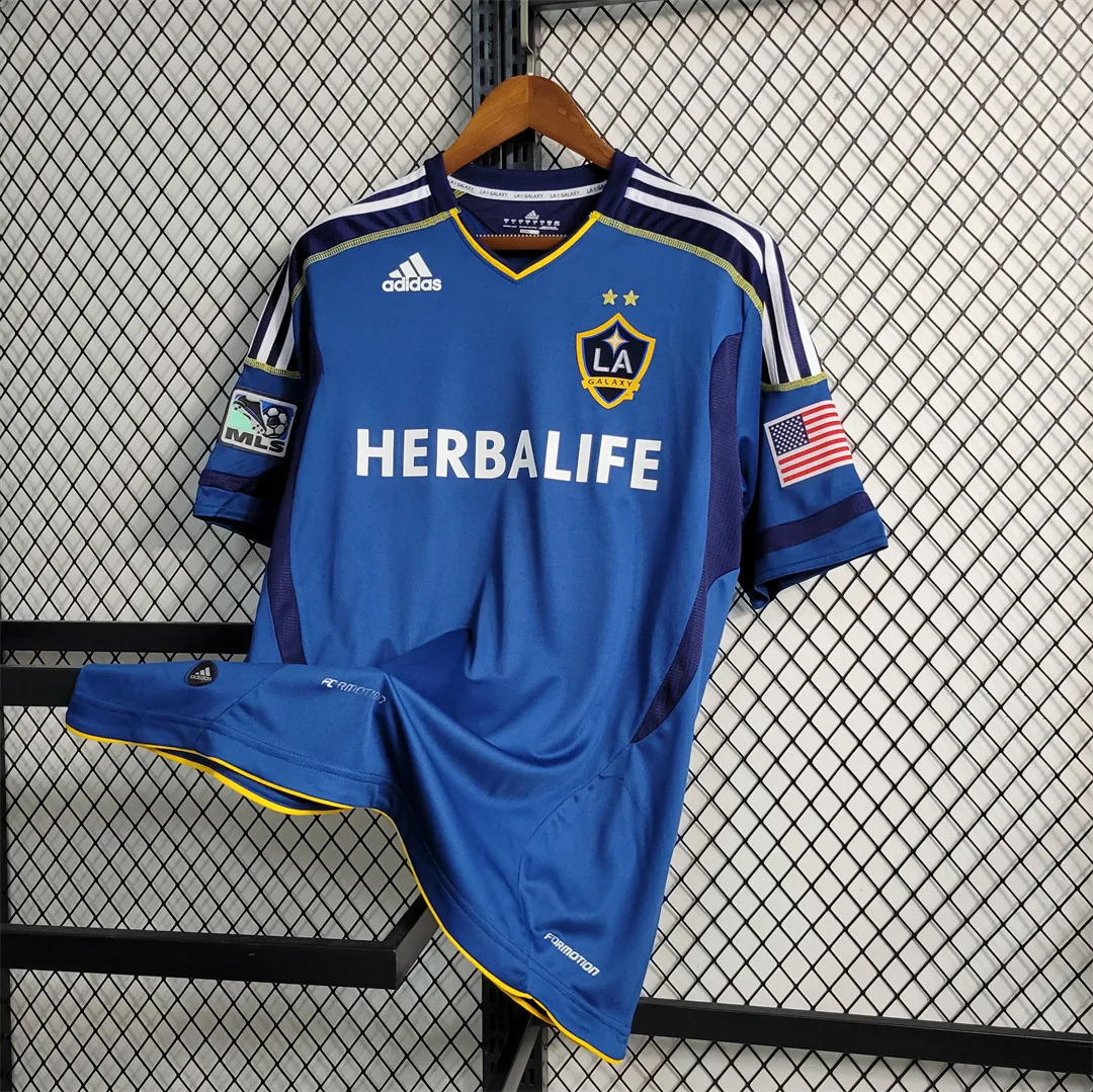 11-12 Galaxy away 1