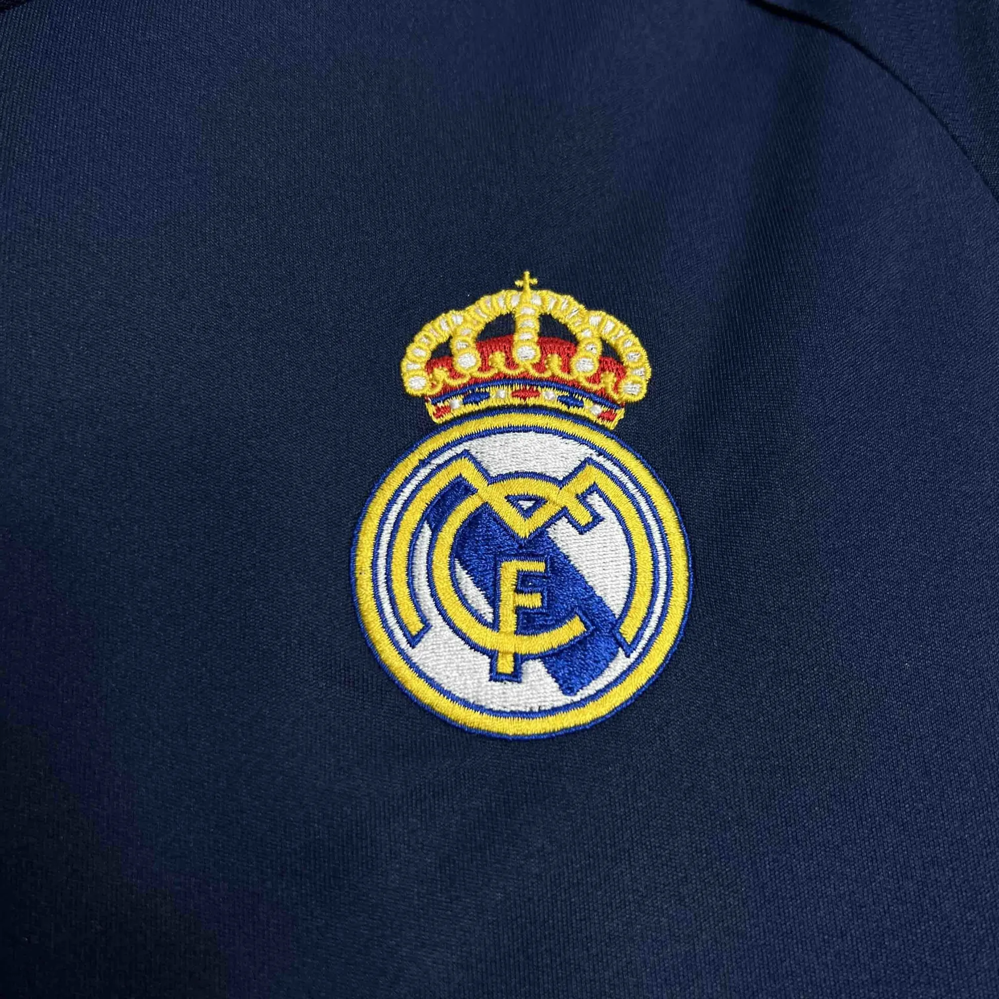 05-06 Real Madrid Away Retro Kit Vintage Shirt Sport AAAAJersey Yupoo 3