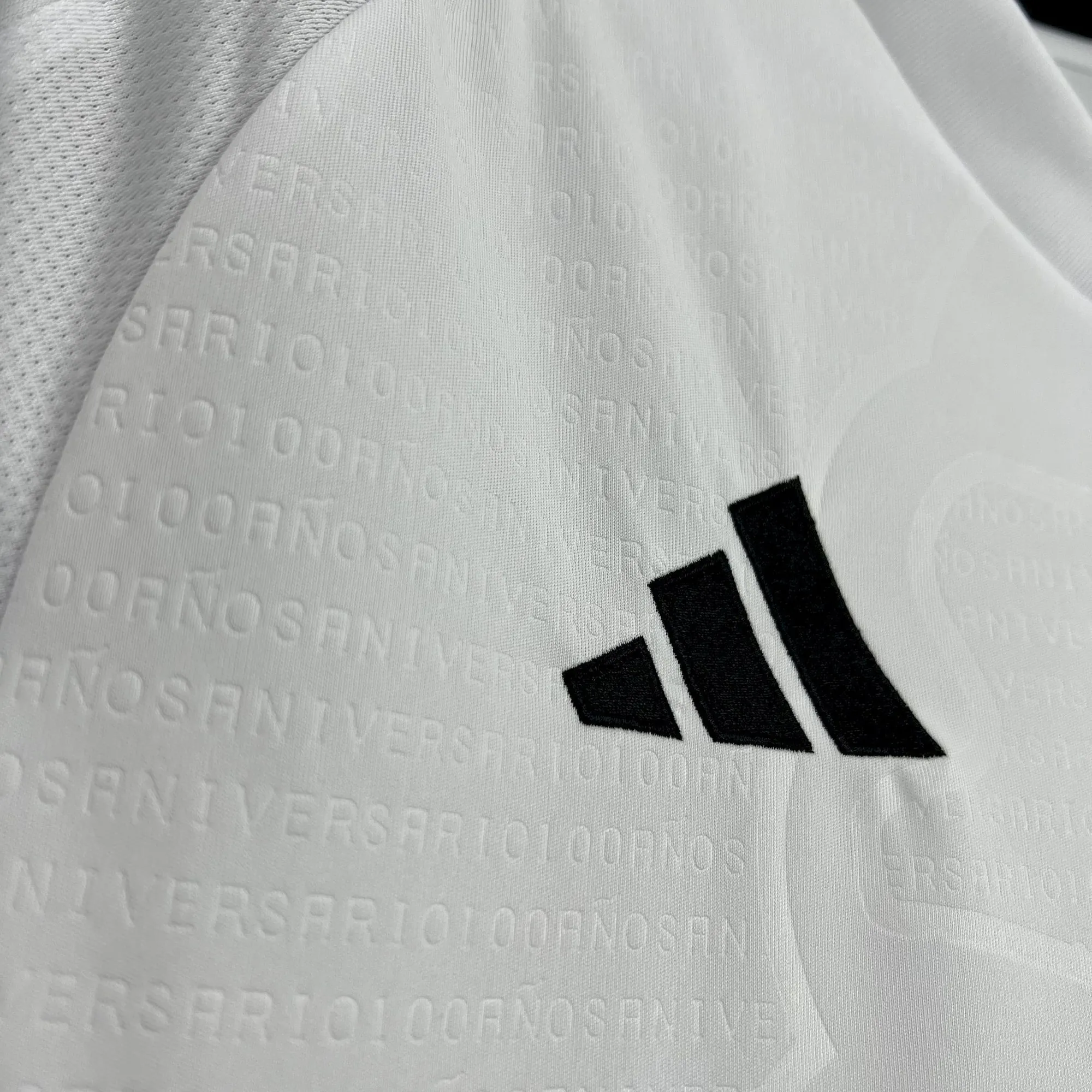 25-26 Colo Colo Home Shirt Football Apparels Soccer AAAAJersey Yupoo 2