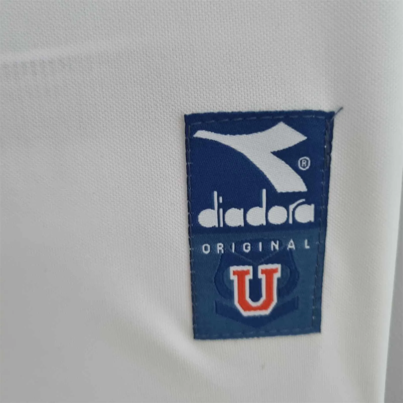 1996 University of Chile away 7
