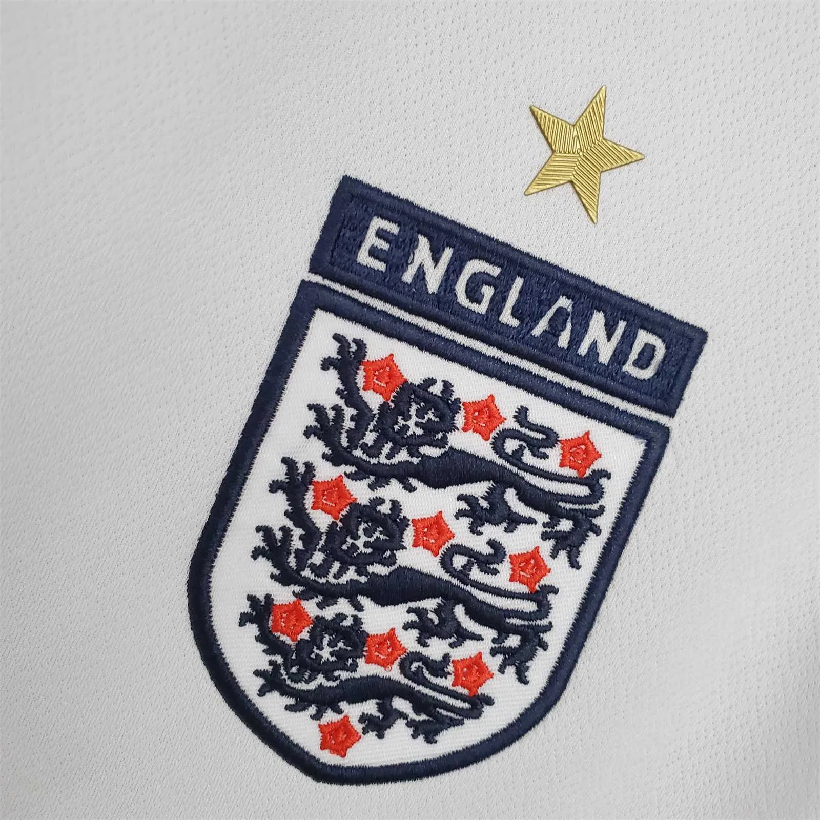 2006 England home 3