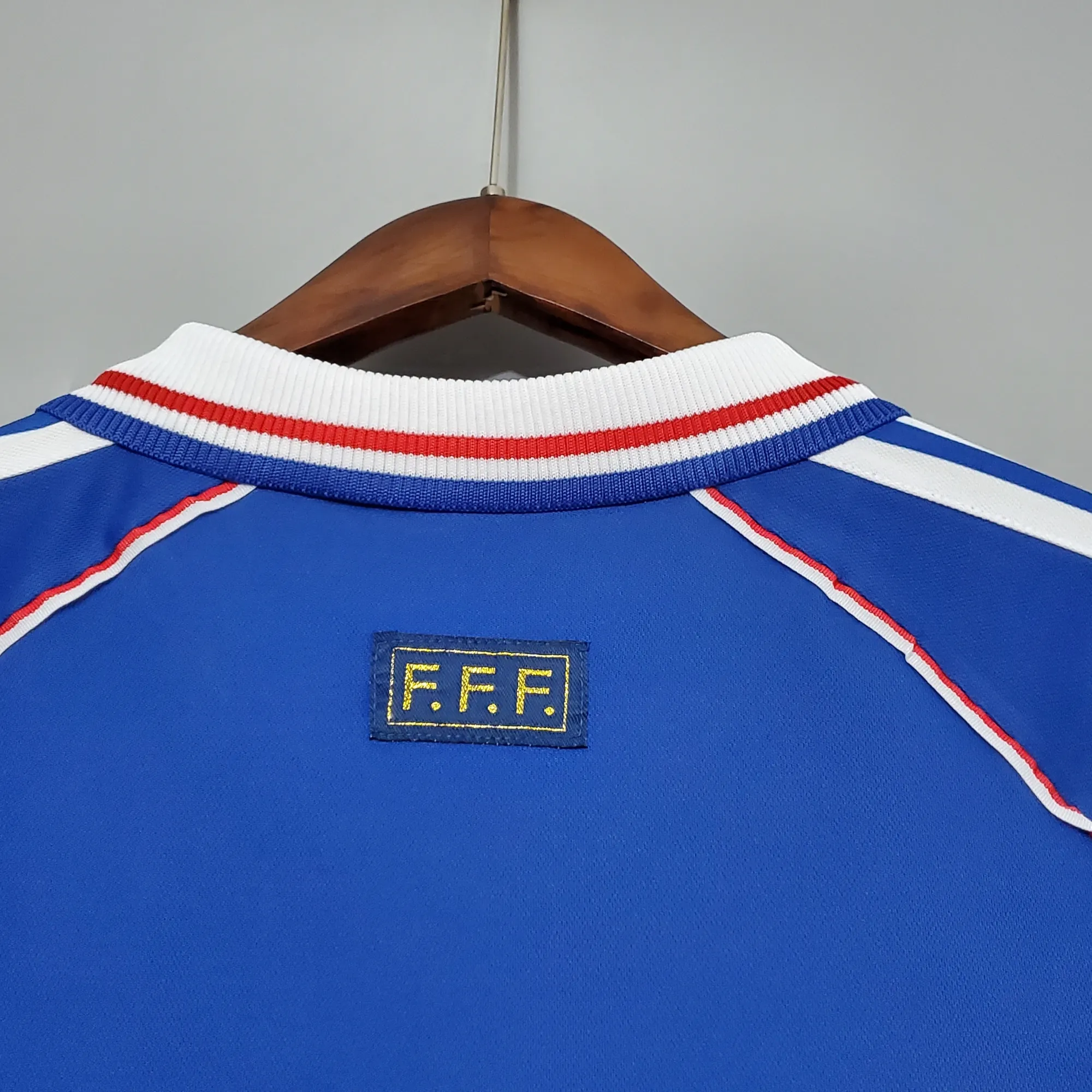 1998 France home blue 4