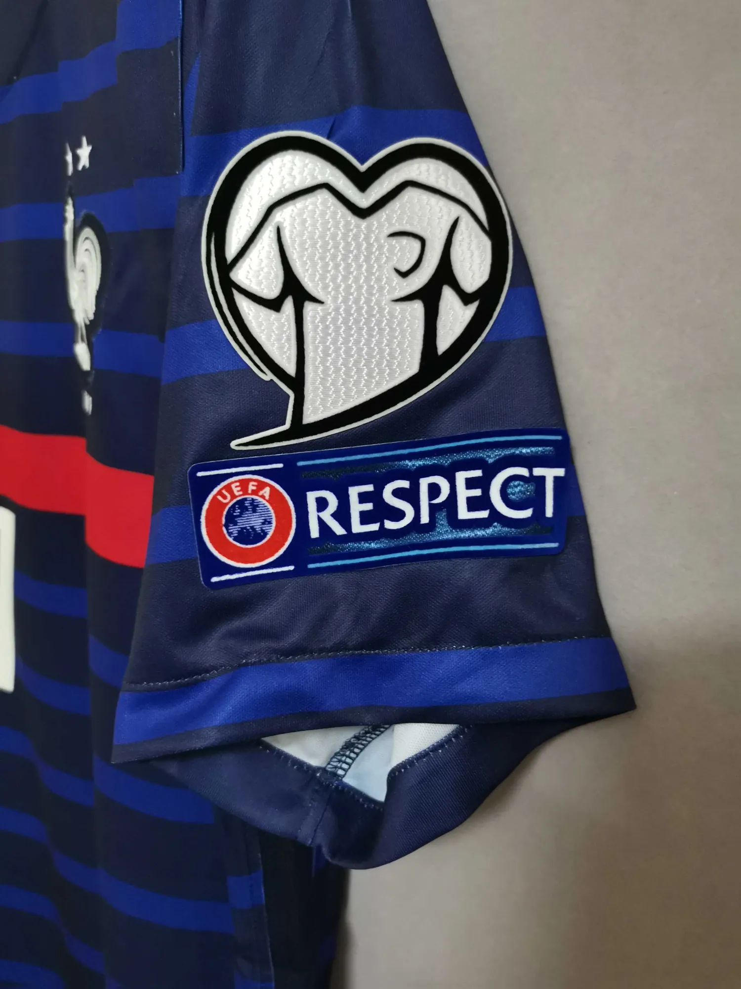 2020 France home 19