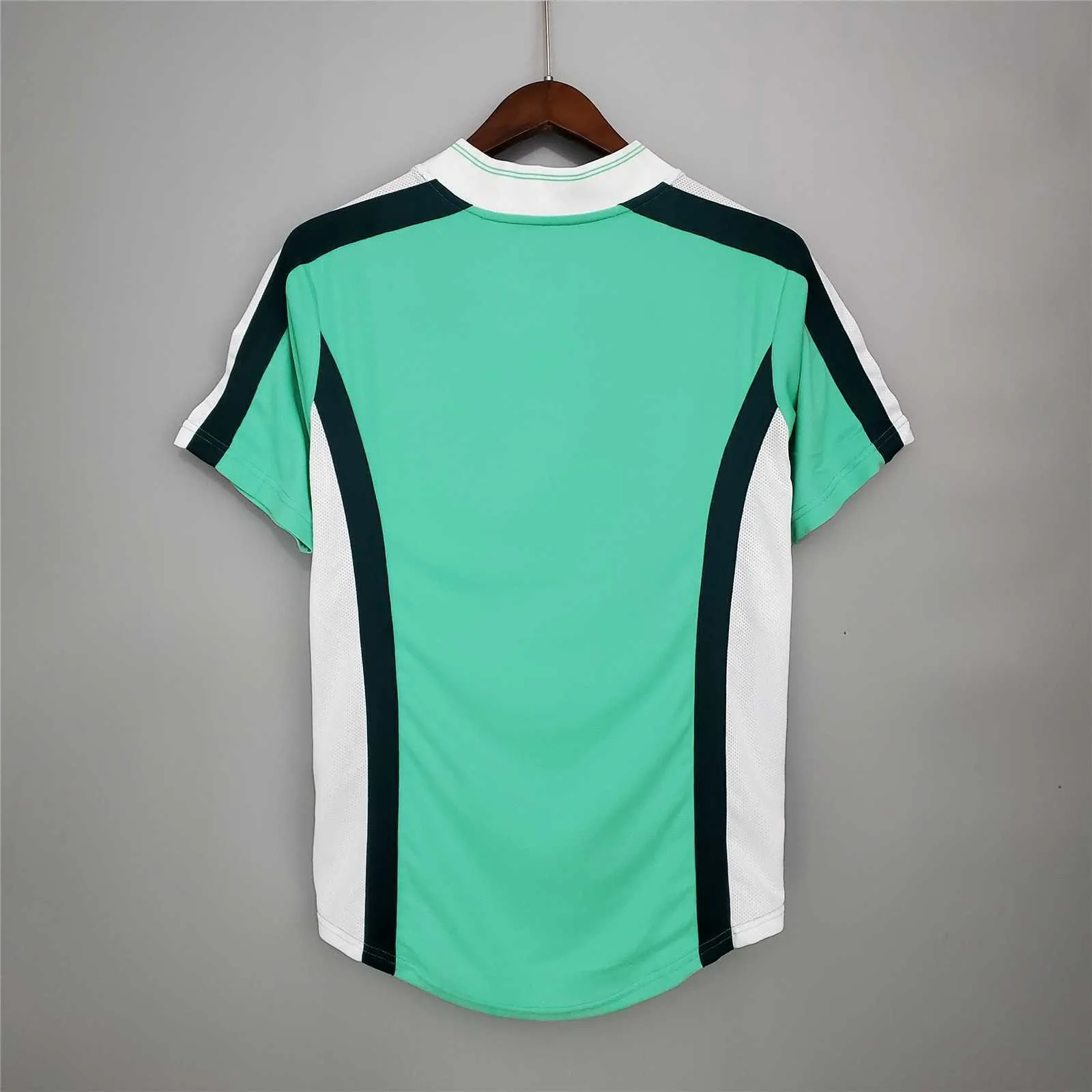 1998 Nigeria home 4