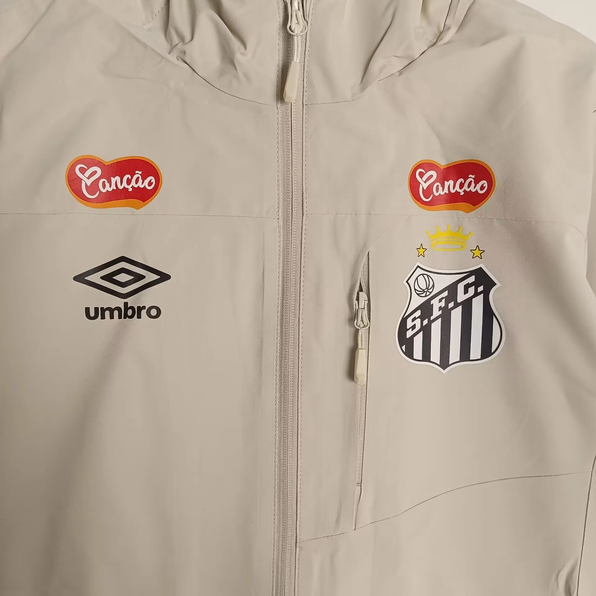 25-26 Santos Beige Windbreaker Kit Soccer AAAAJersey Yupoo S-2XL 1