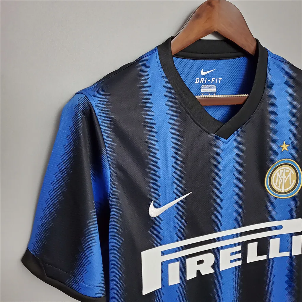10-11 Inter Milan home 8