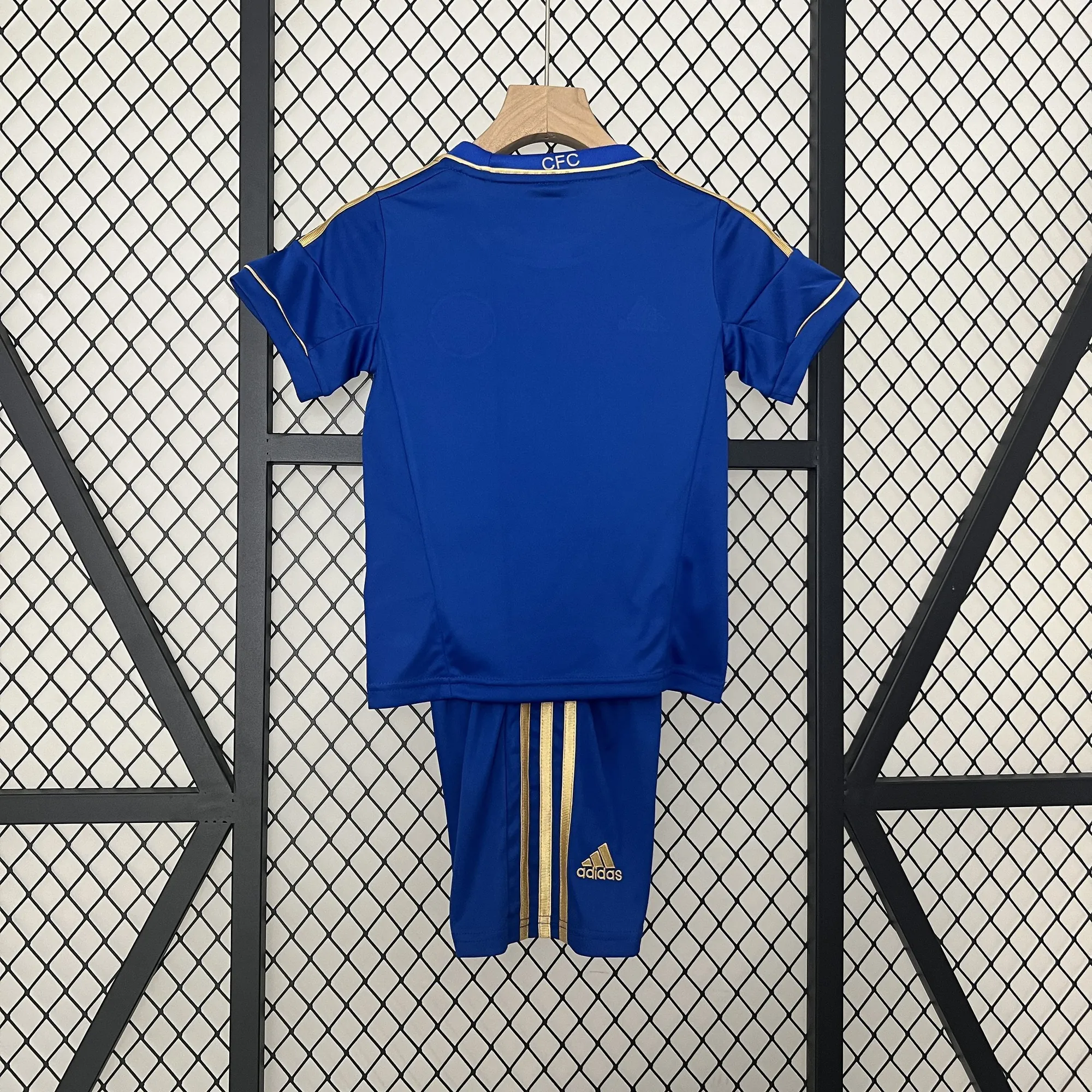 12-13 Chelsea Home Retro Kid Kits Children Sets Jerseys Supllier Yupoo 7
