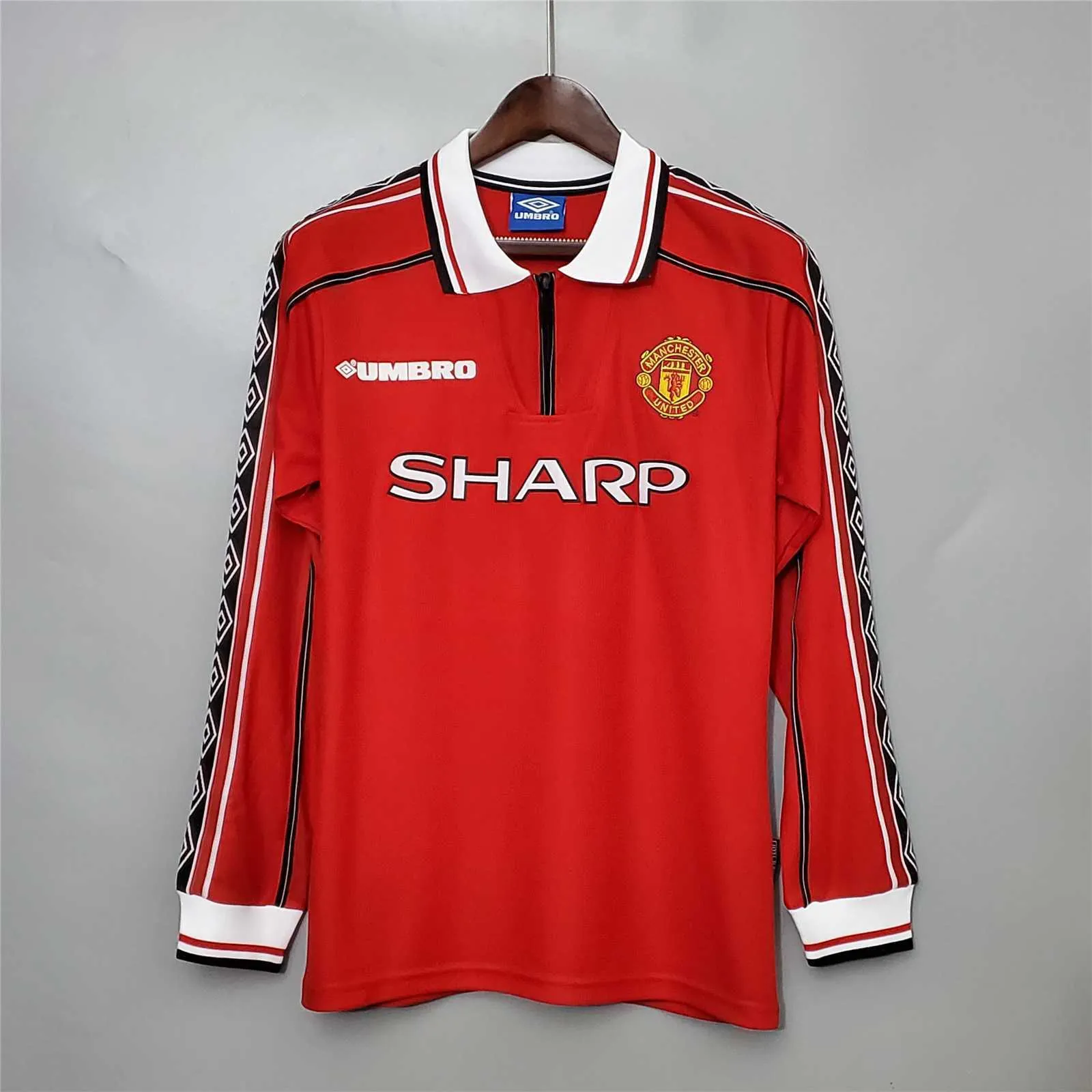 98-99 Manchester United home long sleeve 14