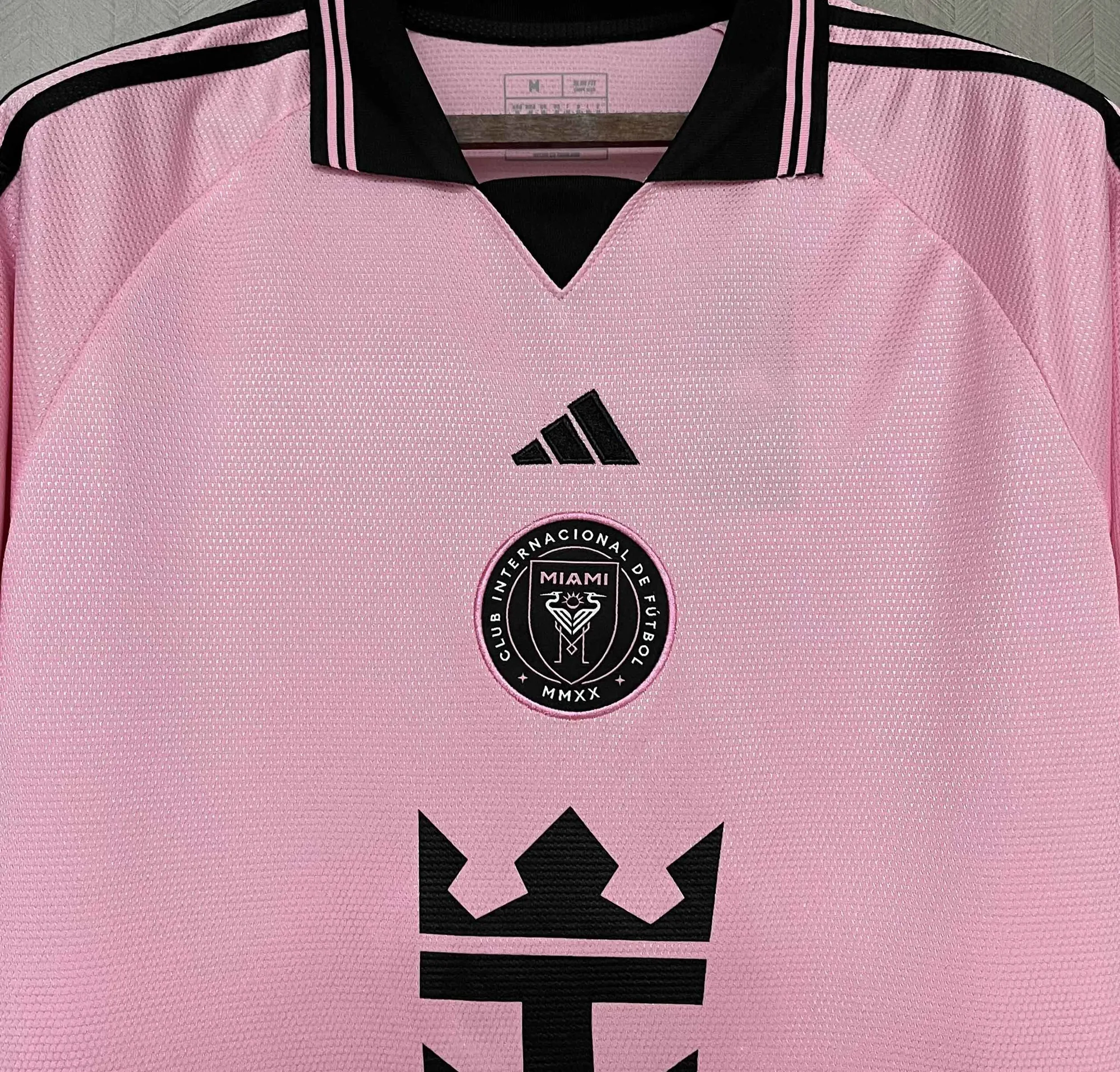 24-25 Inter Miami Special Edition Pink Shirt Football Replicas Yupoo 1