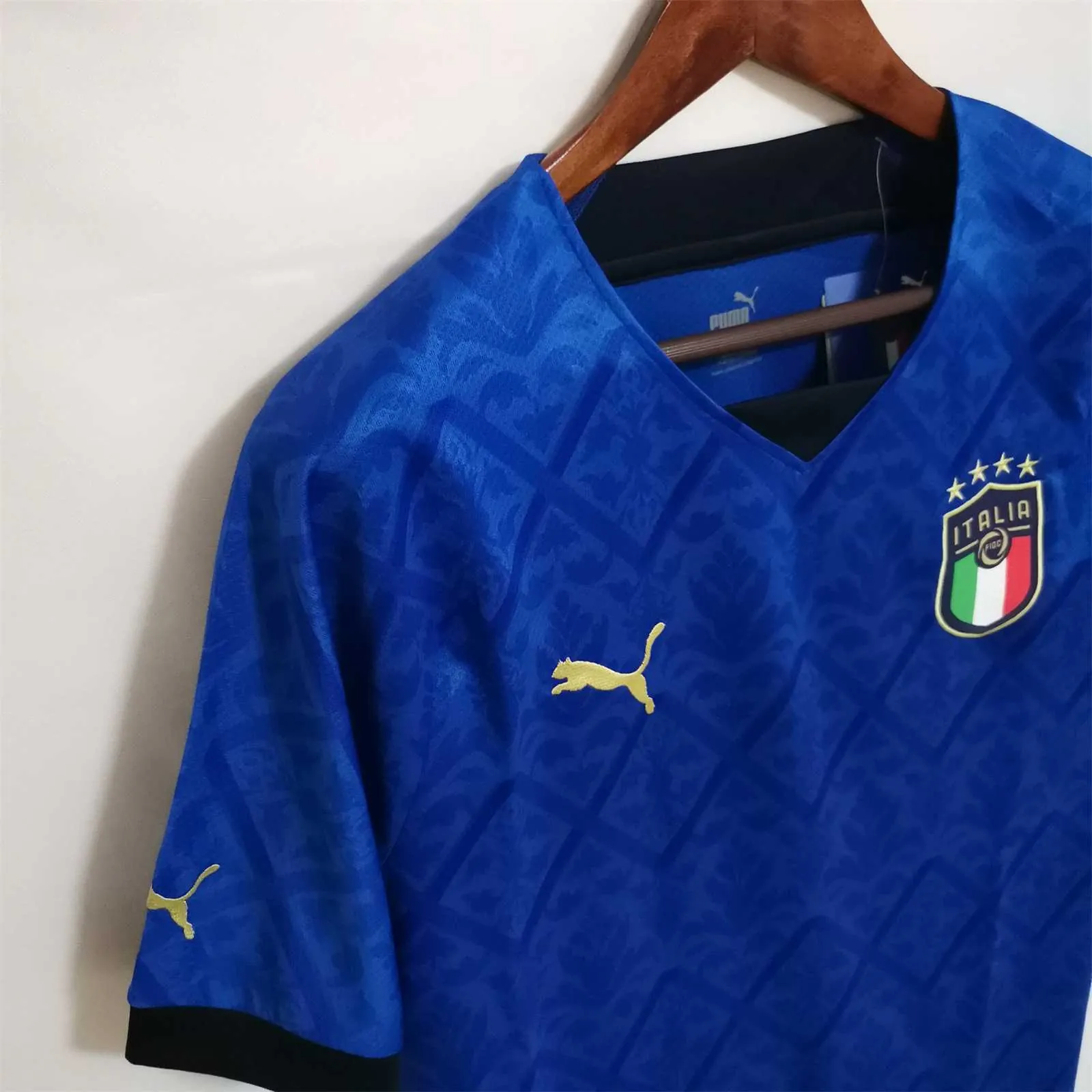 2022 Italy home1684421251000 2