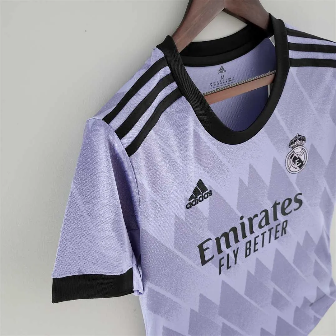 22-23 Real Madrid away woman 2