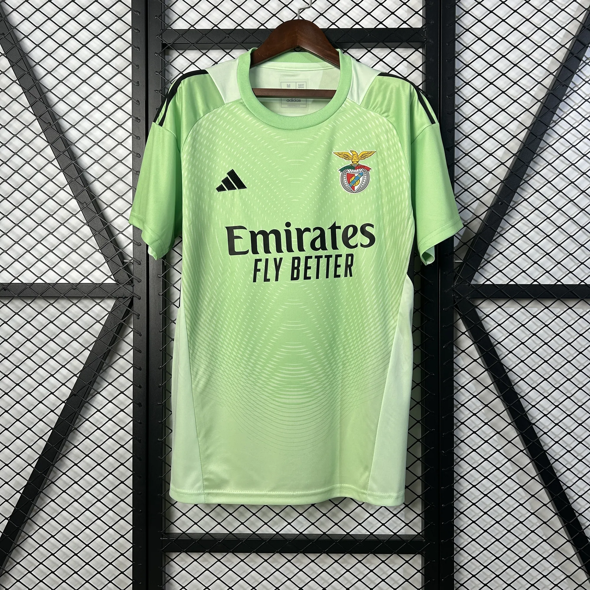 25-26 Benfica Training Goalkeeper light Green Kit Soccer Shirt AAAAJersey Dropshipping Yupoo 3