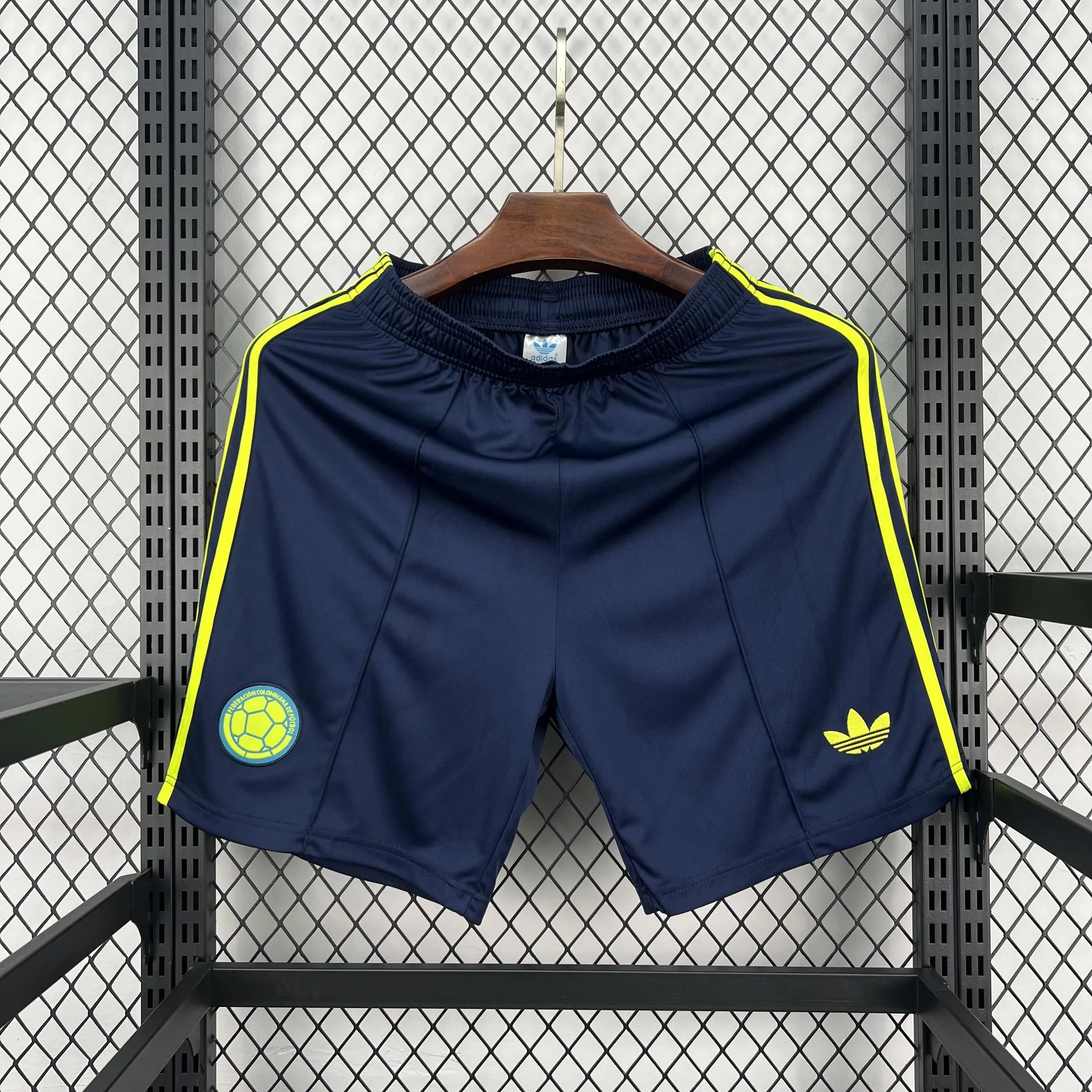 World Cup FIFA 2026 Colombia Mens Away Shorts Kit Soccer AAAAJersey Supply Yupoo 6 2