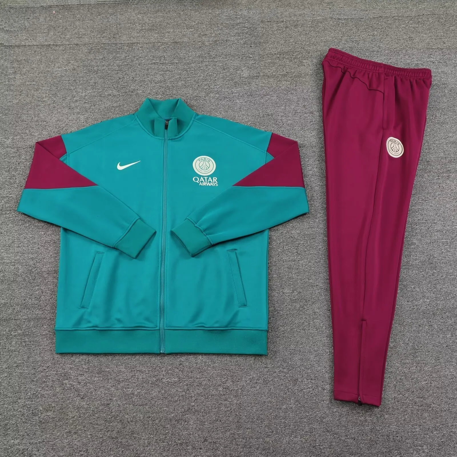 24-25 PSG Jackets Football Shirts 1