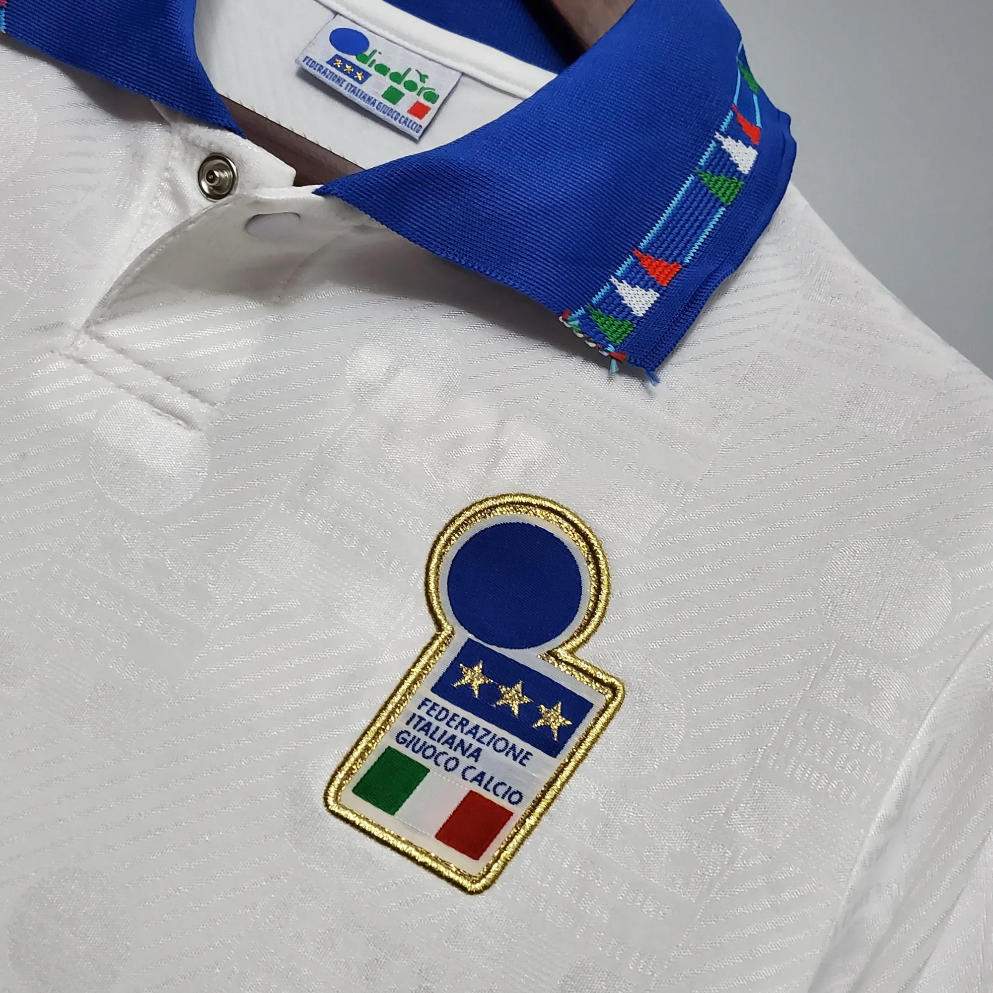 1994 Italy away 6