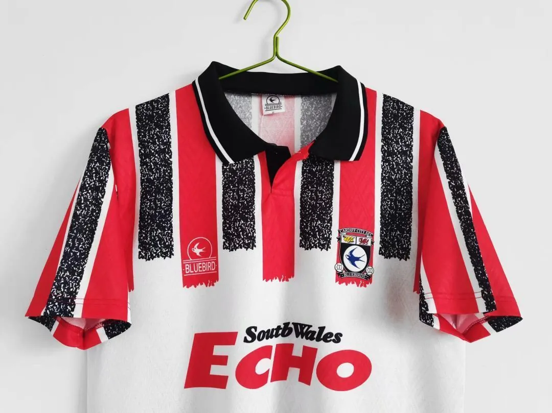 93-94 Cardiff City away 4