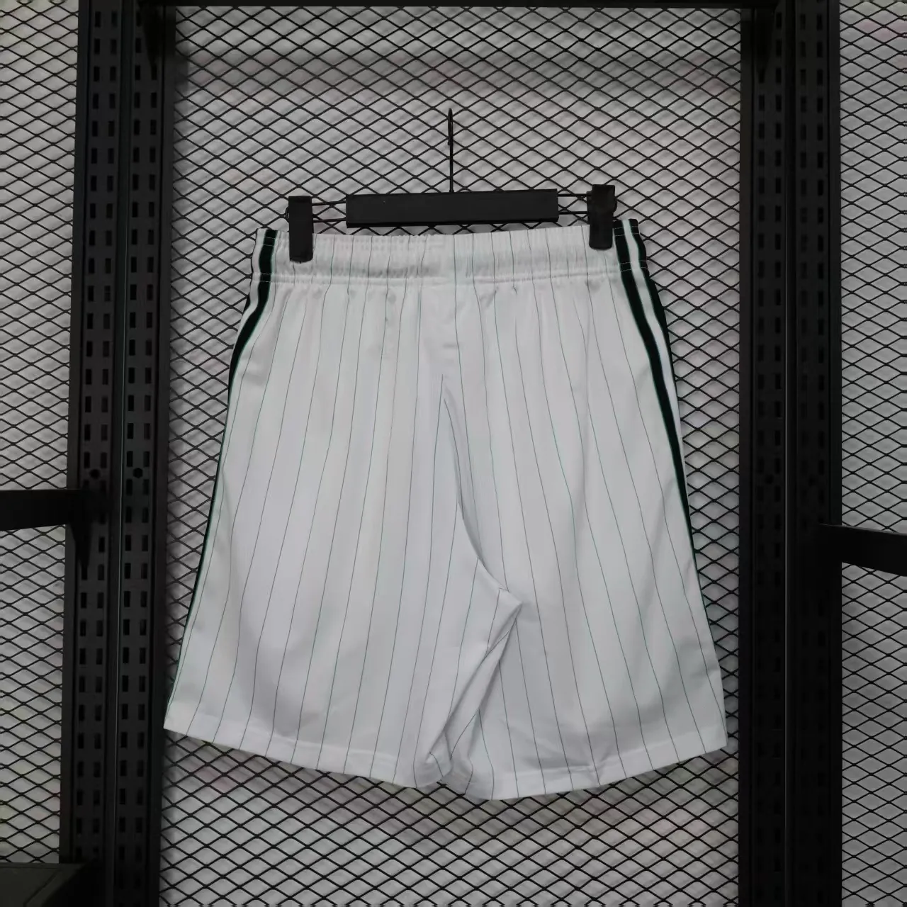 25-26 Liverpool White Casual Shorts AAAAJersey Yupoo 4