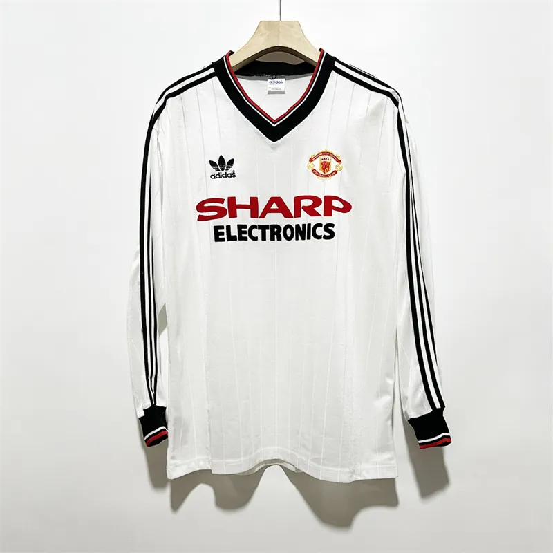 82-83 Manchester United away white long sleeve retro jersey 6