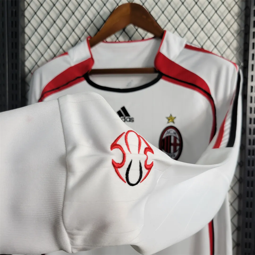 06-07 AC Milan away long sleeve 1