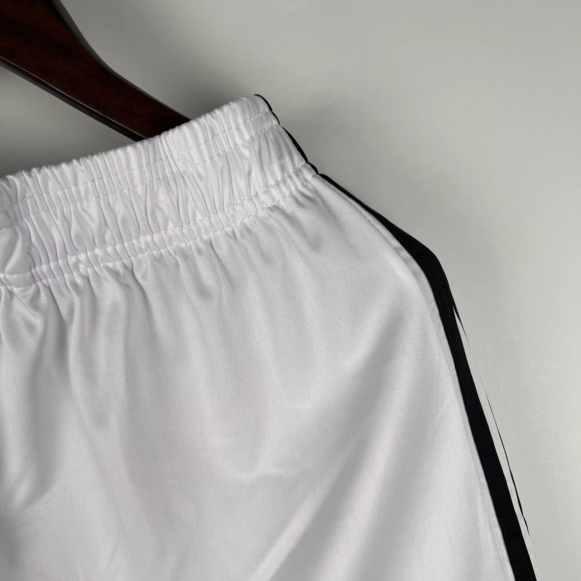 23-24 Manchester United Shorts Home S-XXL 3