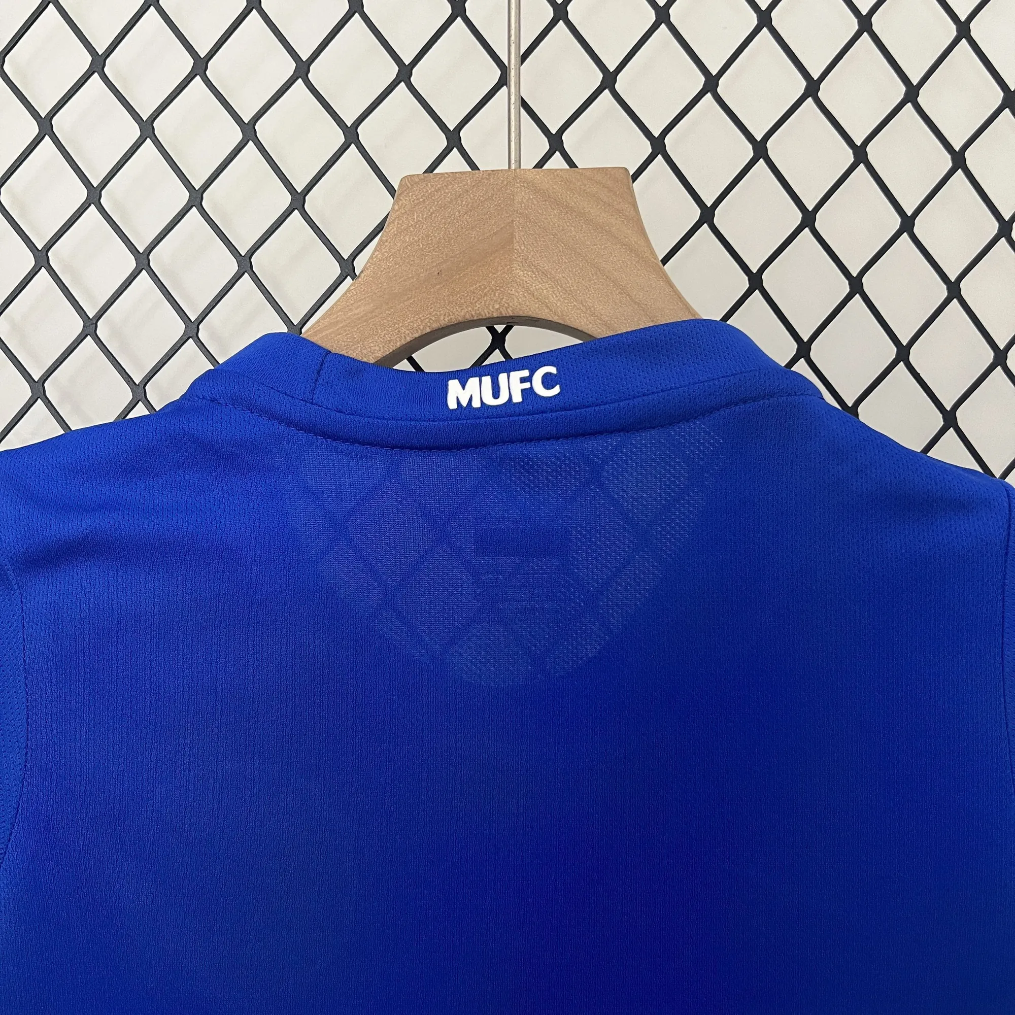 08-09 Manchester United Third Retro Kid Kits Children Sets Jerseys Supllier Yupoo 1