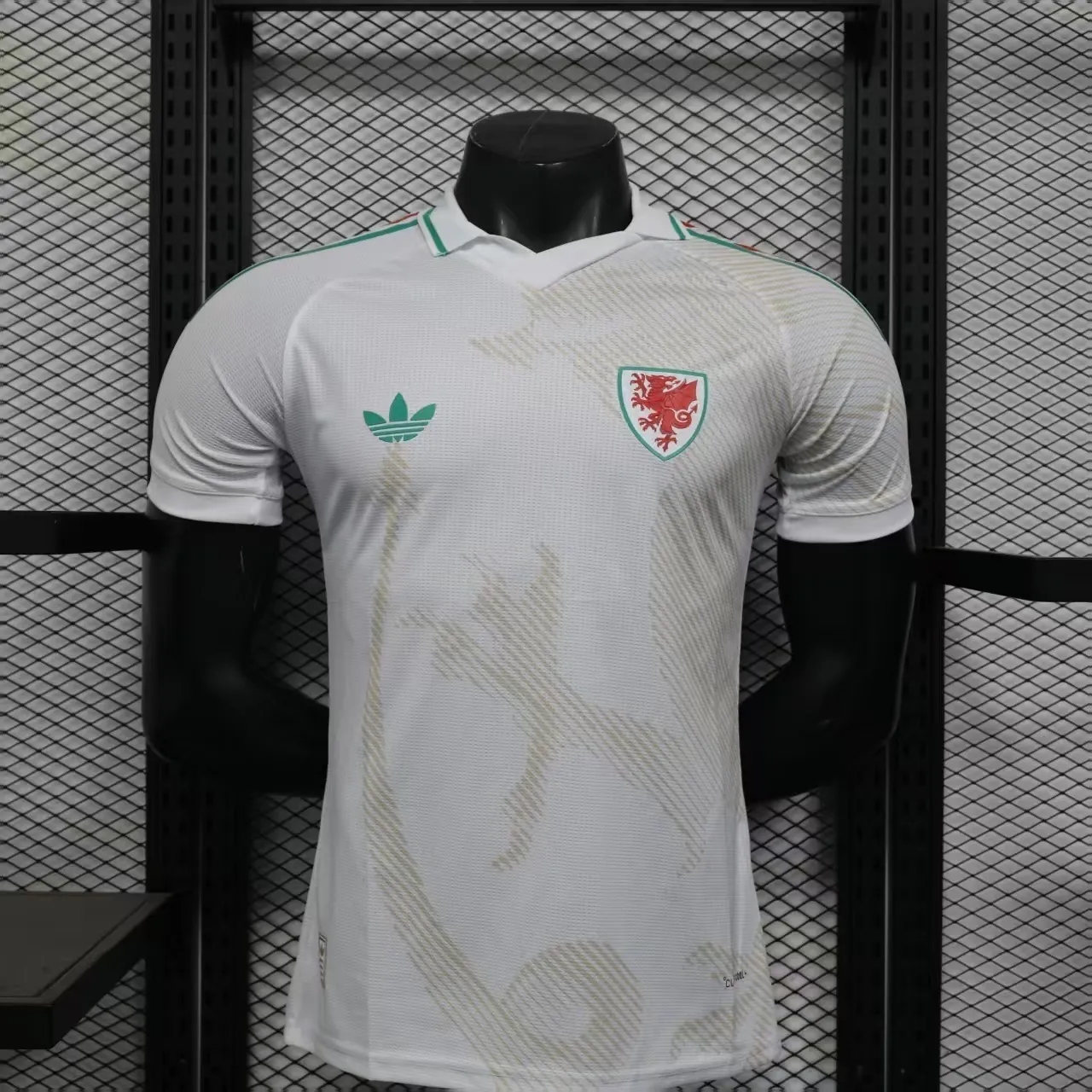 2026 Wales World Cup Away Kit Football Player Version T-Shirt AAAAJerseys Supply Yupoo 8