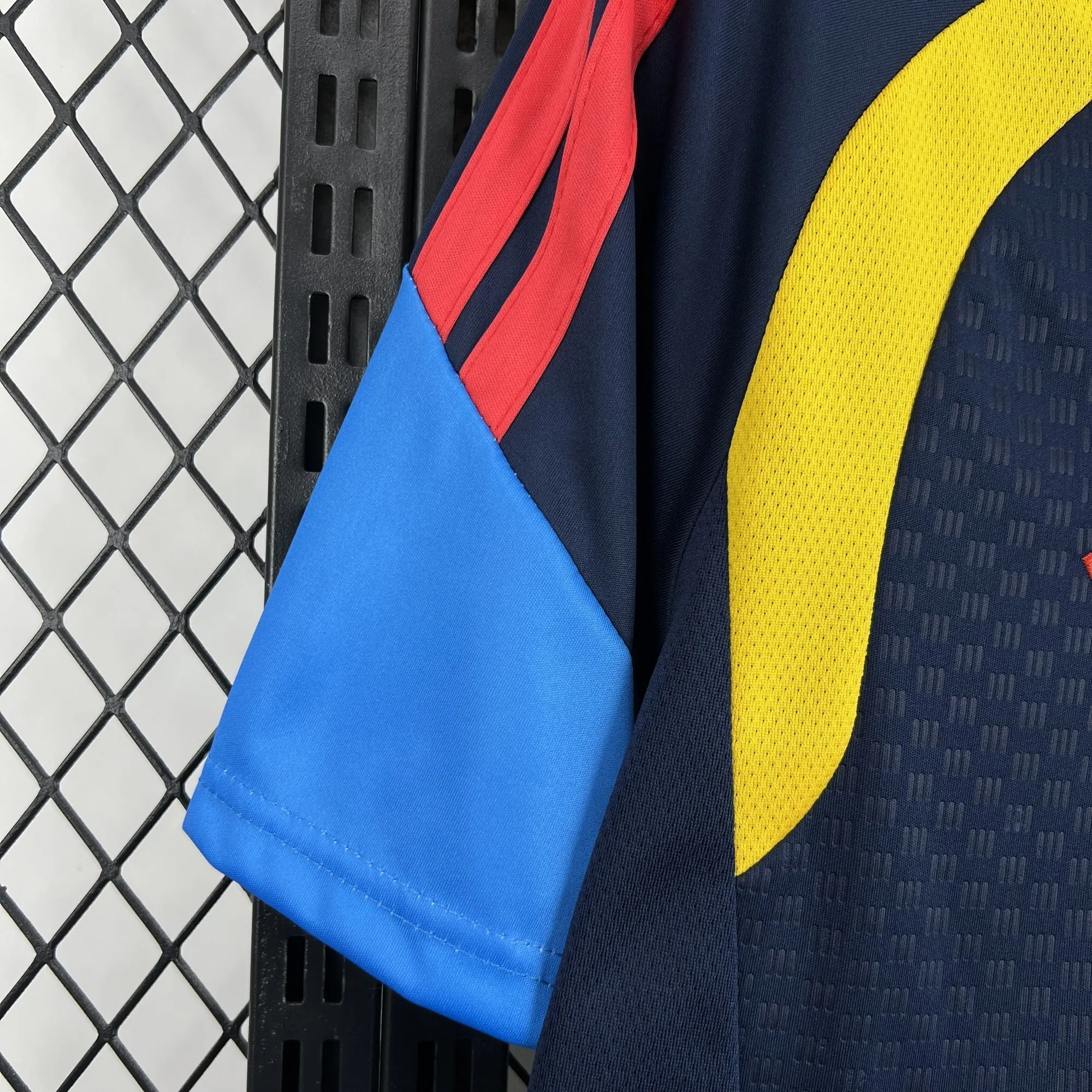 2026 Colombia Mens Pre-Match Kit World Cup T-Shirt Football AAAAJersey Supply Yupoo 4