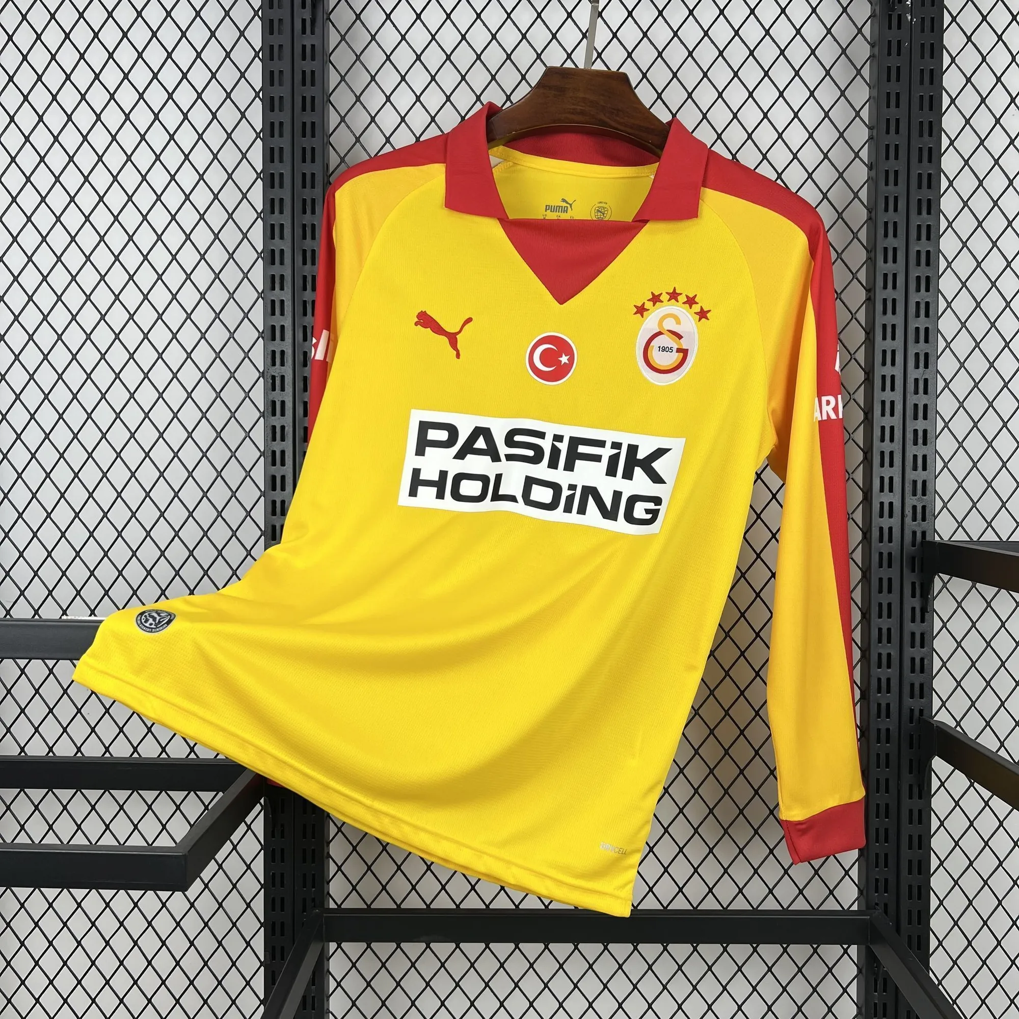 26-27 Galatasaray Mens Special Edition Kit Football Long Sleeve T-Shirt AAAAJersey Supply Yupoo 1