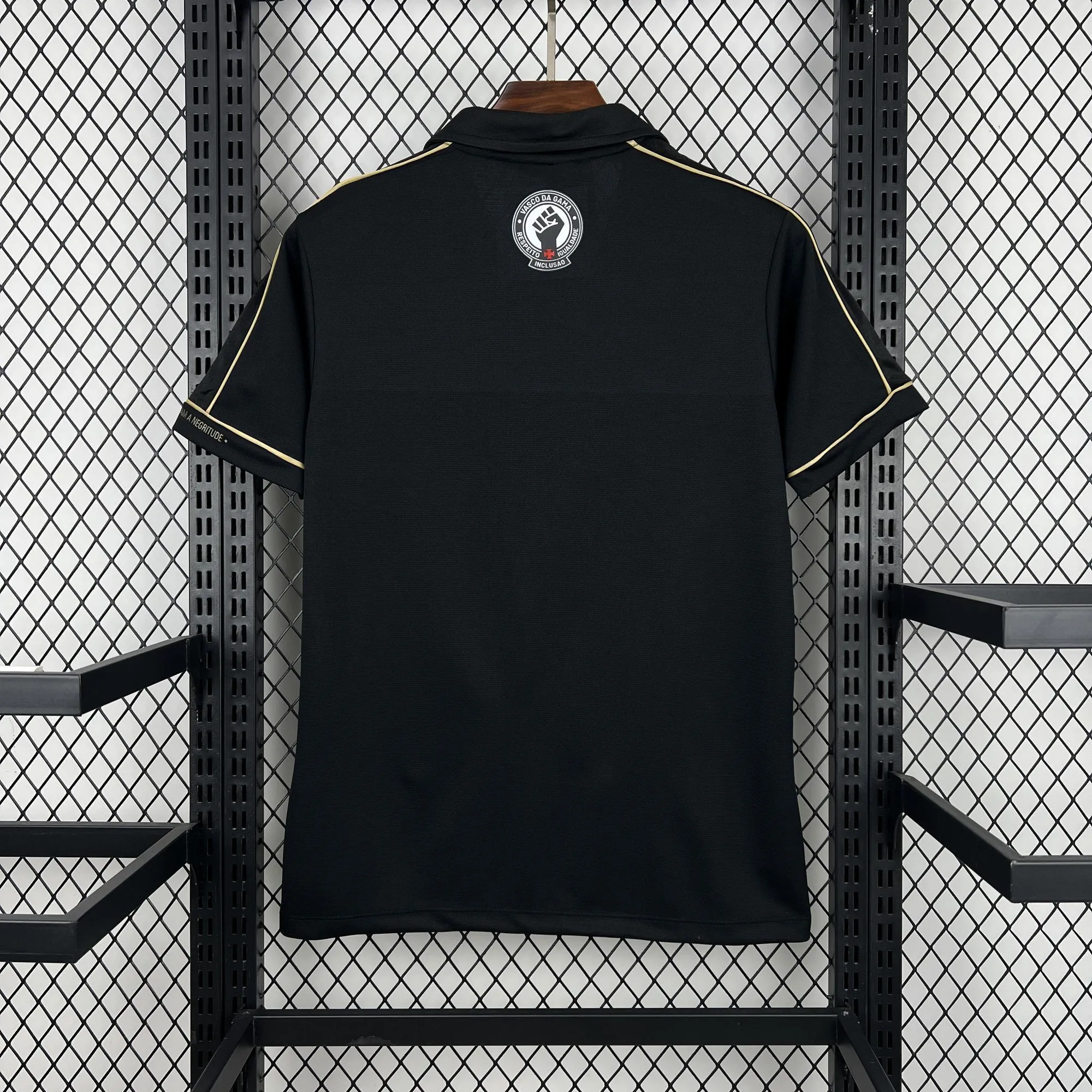 25-26 Vasco Da Gama Negritude T-Shirt Football Apparels Soccer AAAAJersey Yupoo 3