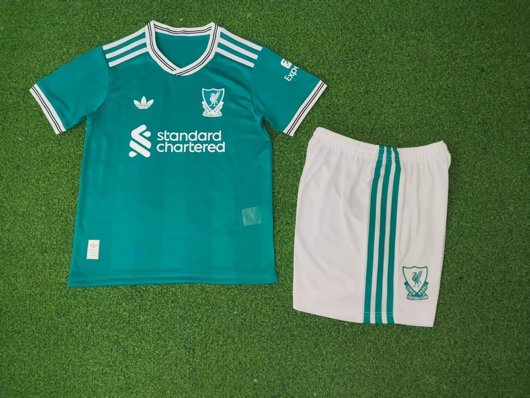 25-26 Liverpool Third Kid Kits Player Version Youth Apparels AAAAJersey Supply Yupoo 1
