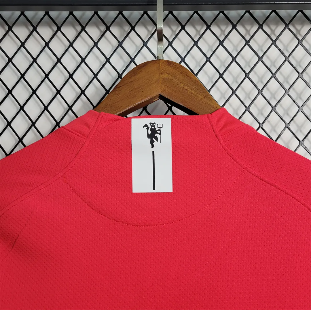 07-08 Manchester United home Long Sleeve 4