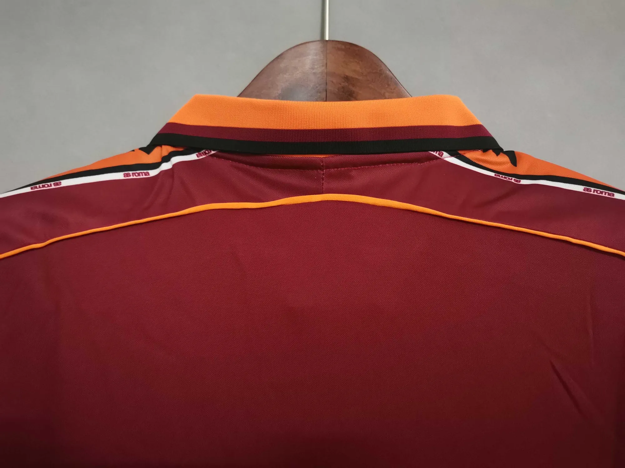 98-99 Roma home 3