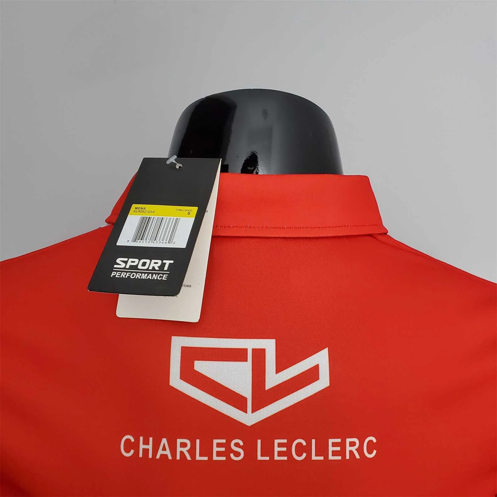 F1 Formula One 2022 Ferrari Polo Red 7
