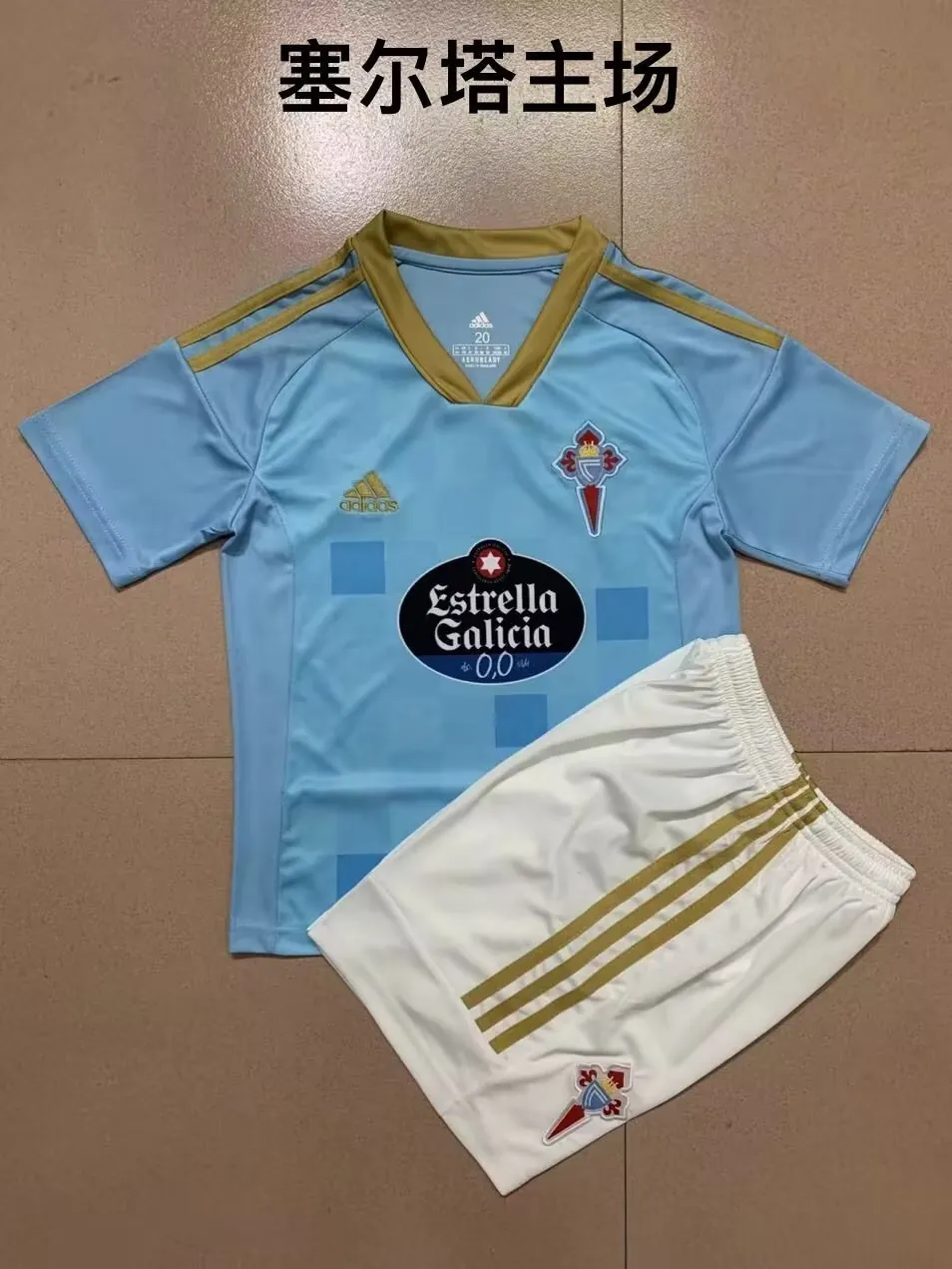 Celta 4