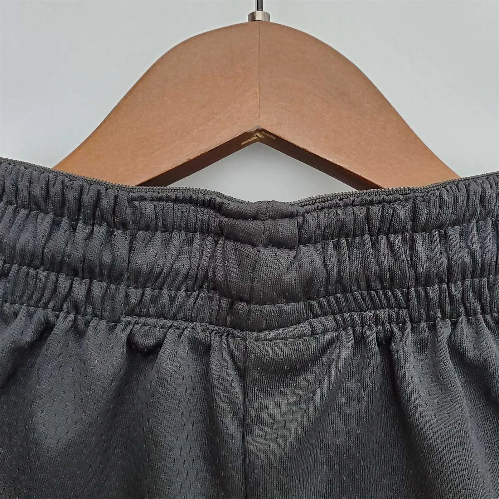 Nets shorts black 4