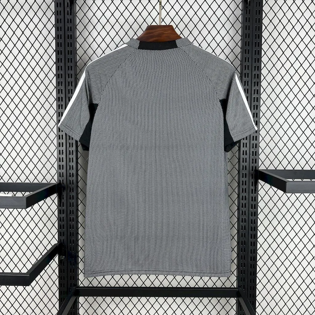 02-03 Real Madrid Goalkeeper Retro Kit Vintage Shirt AAAAJersey Supply Yupoo 3