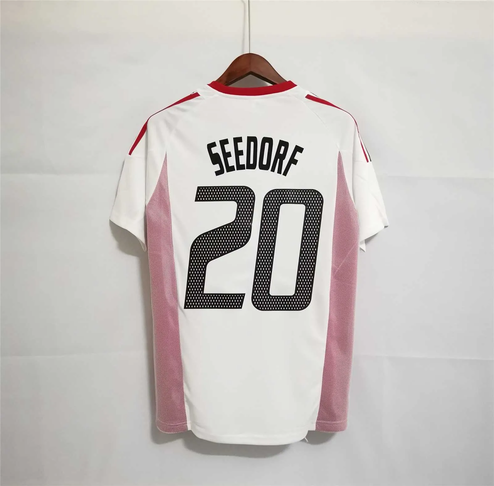 02-03 AC Milan away white 13