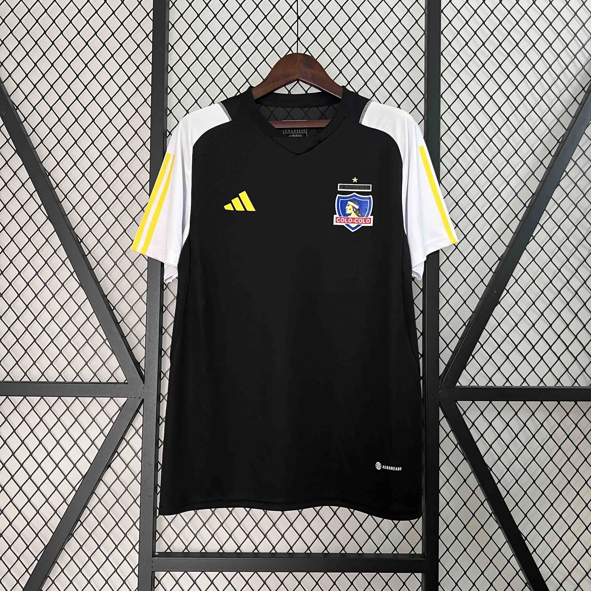 24-25 Colo Colo Black Training Kit Jersey Supplier Yupoo 5