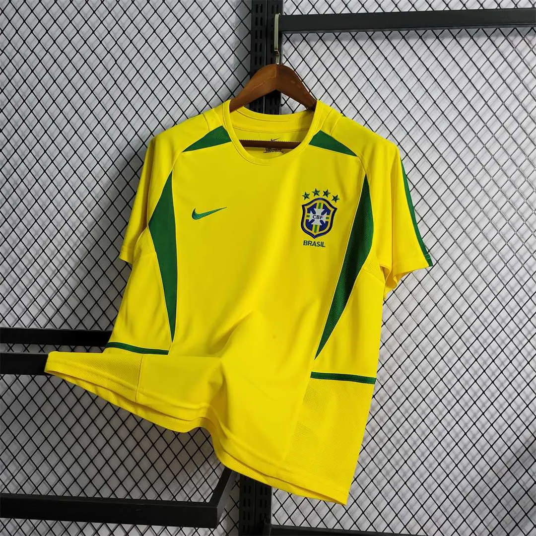 2002 Brazil home 3