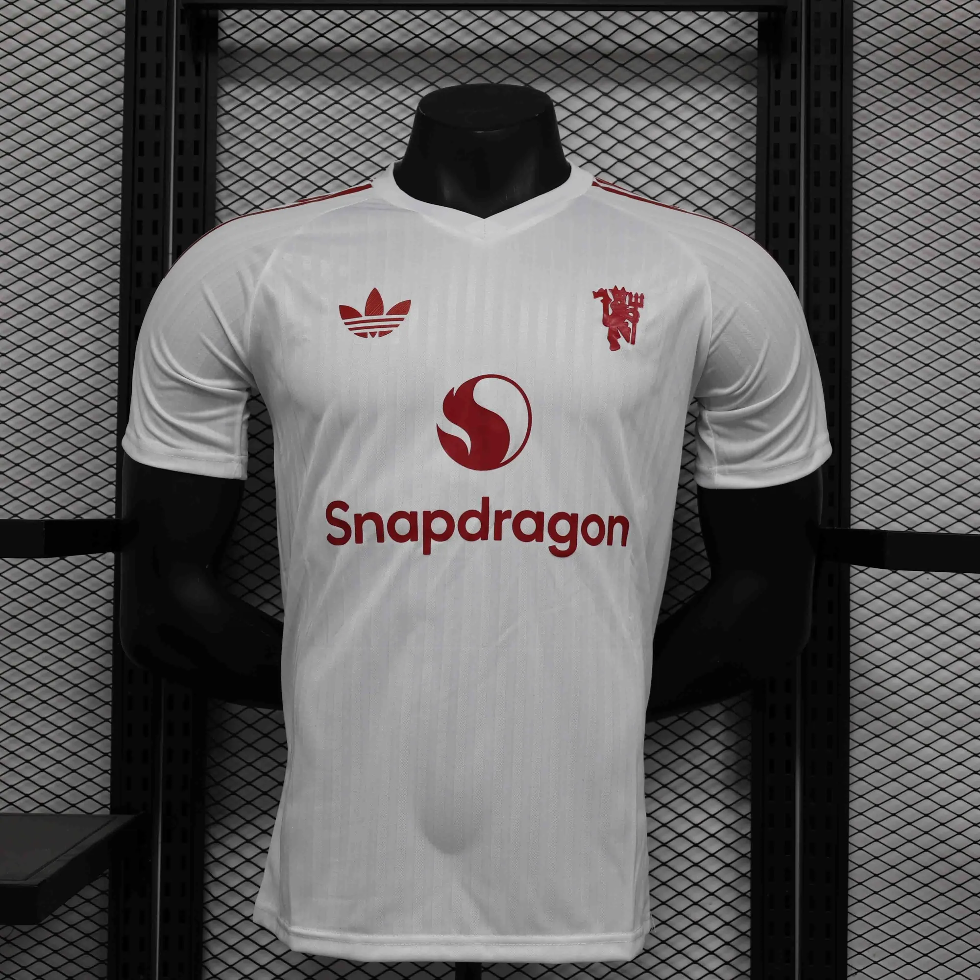 24-25 Manchester United White OG Edition Player Version Shirt AAAAJersey Supplier Yupoo 5