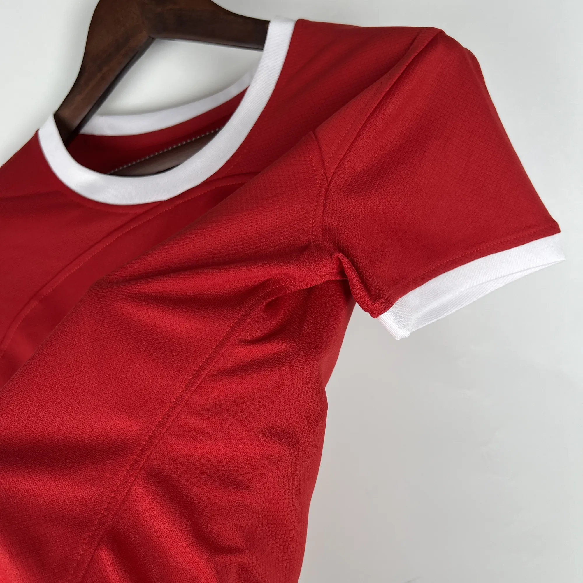 23-24 Women Liverpool Home Size:S-2XL Football Jersey Yupoo 4
