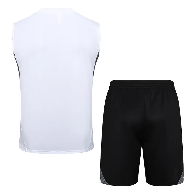 25-26 Real Madrid White Training Vest Soccer AAAAJersey Yupoo 1