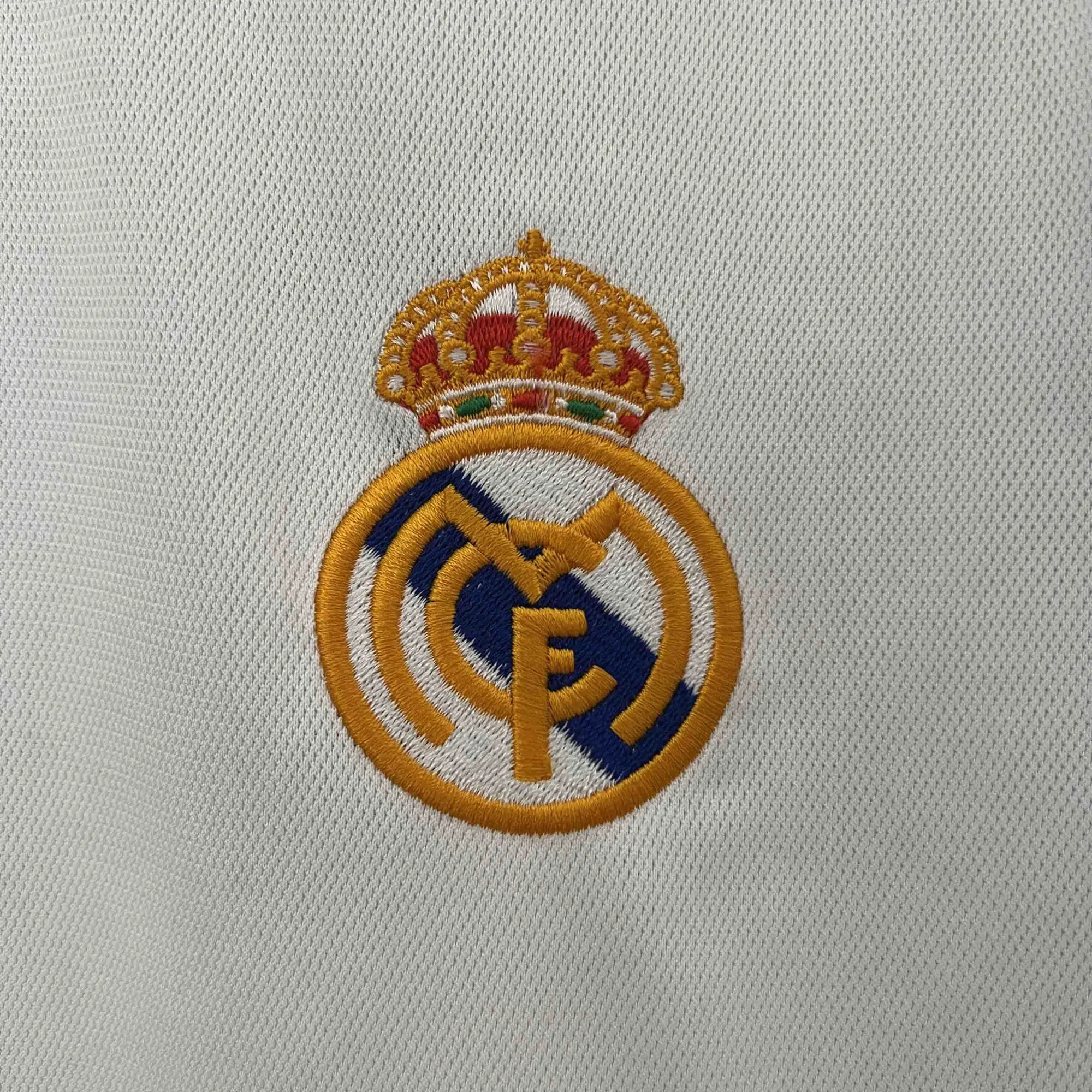 00-01 Real Madrid Home Retro Kit Long Sleeve Vintage Shirt Football AAAAJersey Supplier 3