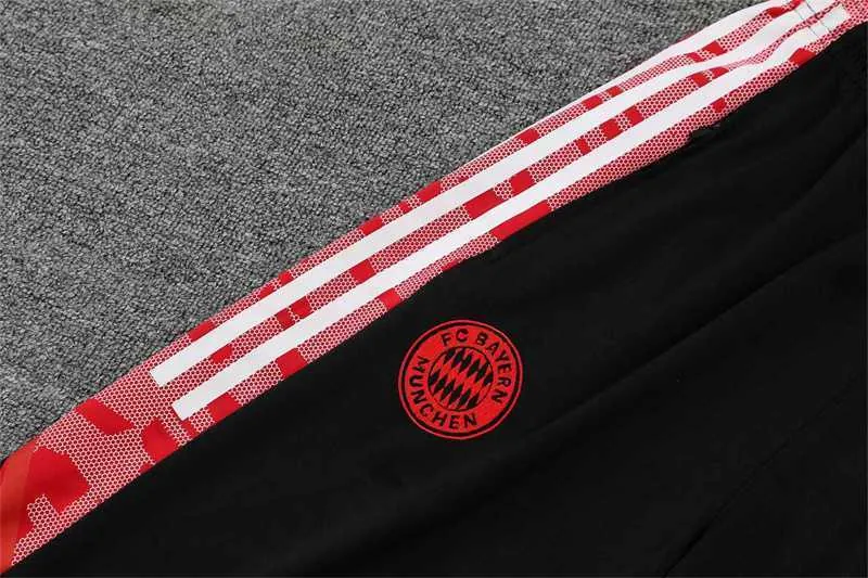 Polo Bayern white with red logo 1