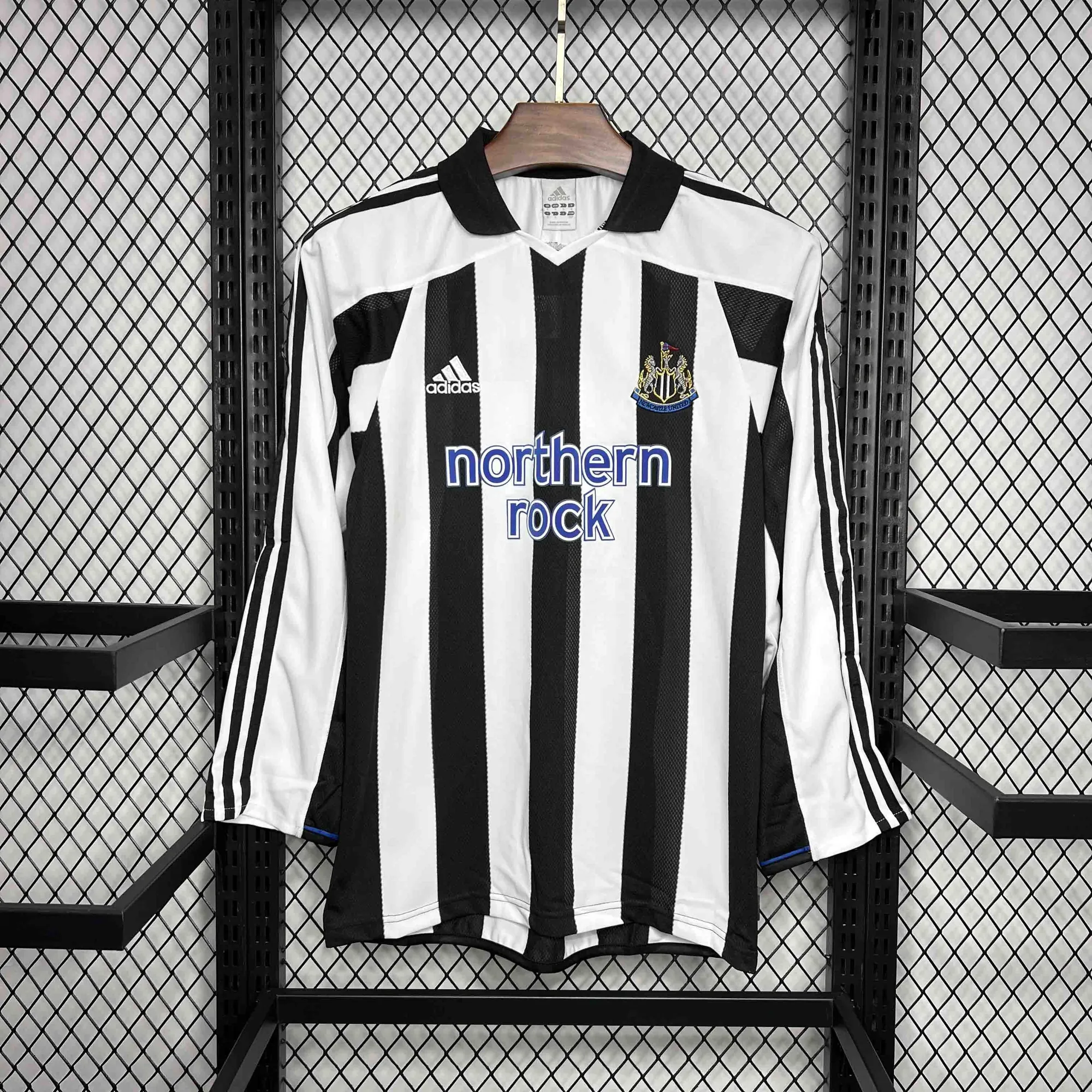 03-05 Newcastle United Home Retro Long Sleeve Kit Sport AAAAJersey Yupoo 7