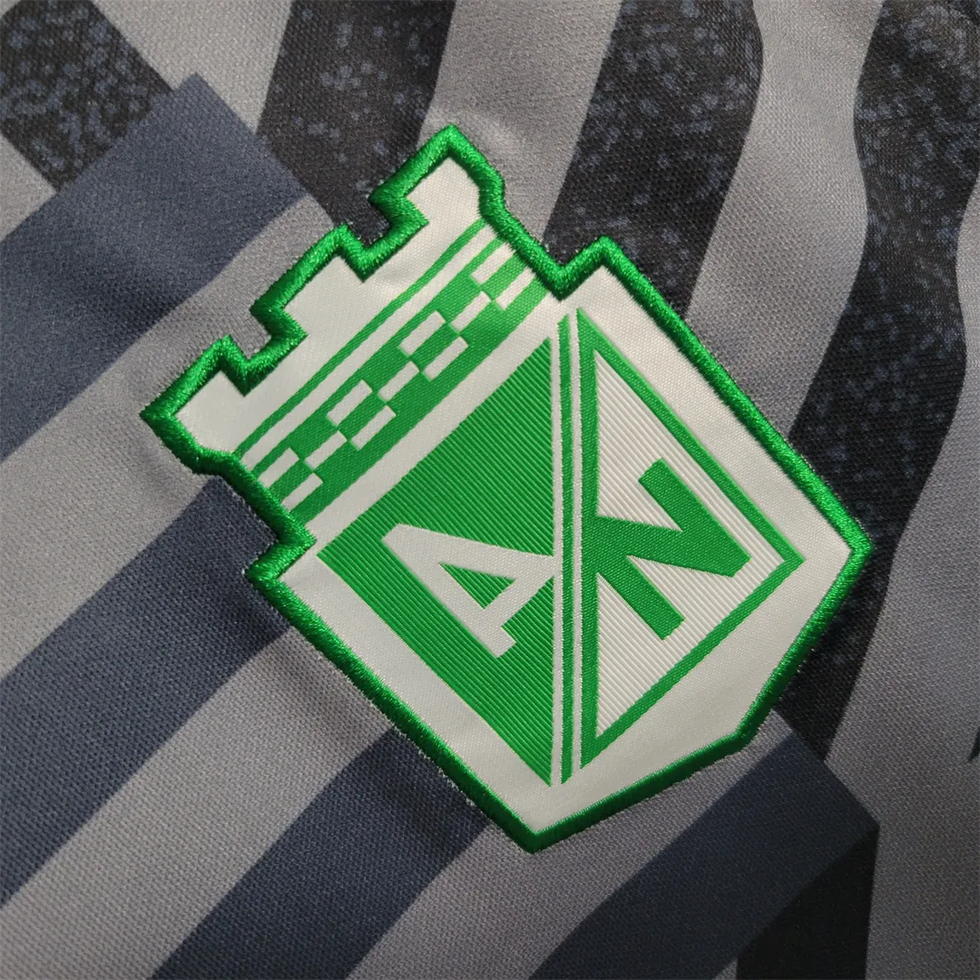 23-24 Atlético Nacional Training T 8