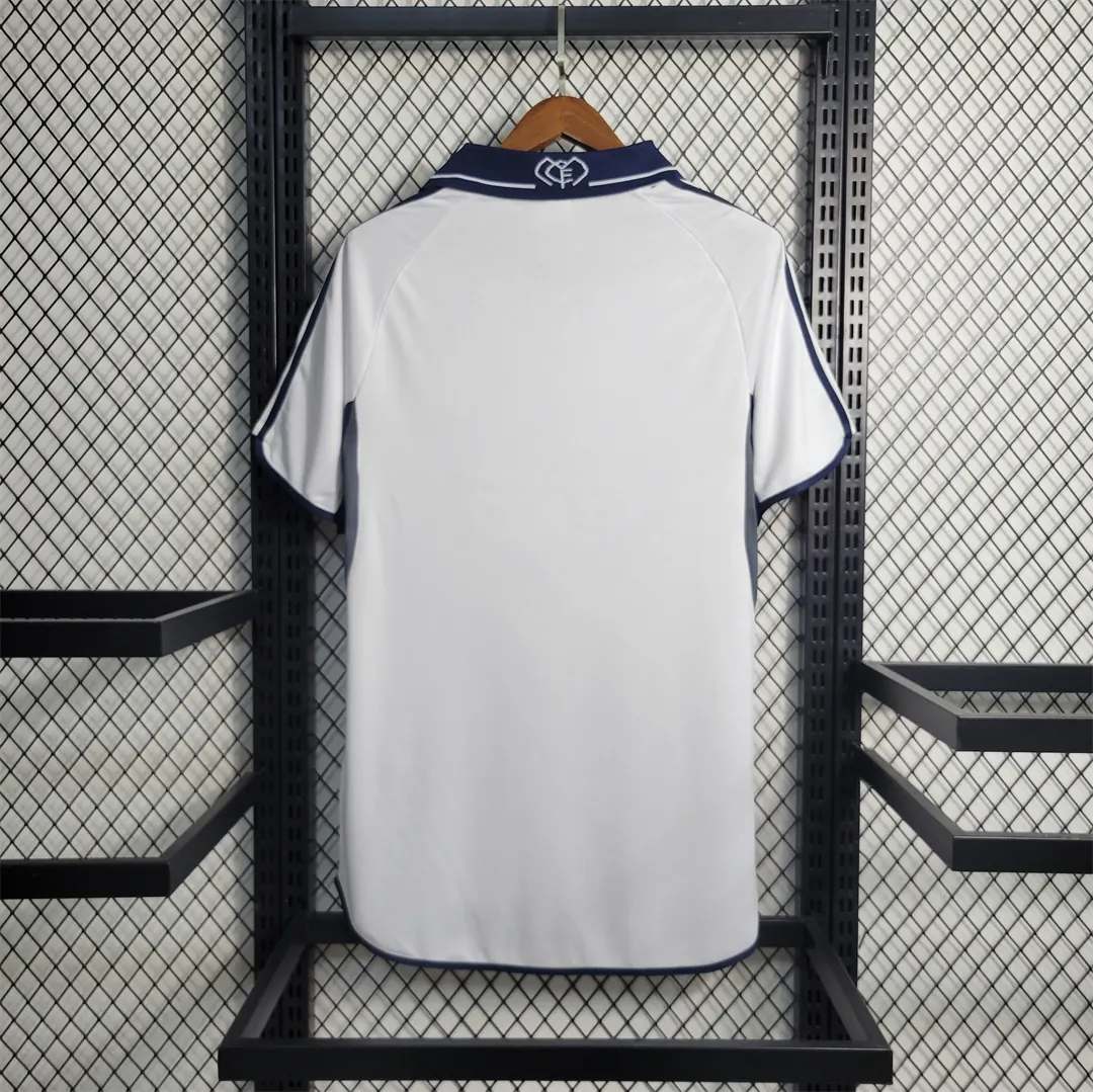 00-01 Real Madrid home 5