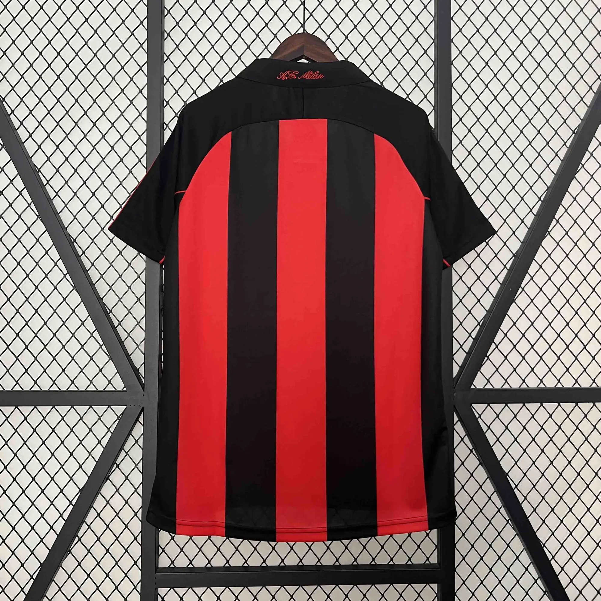 01-02 AC Milan Home Retro Kit Soccer Uniform AAAAJerseys Dropshipping Yupoo 3
